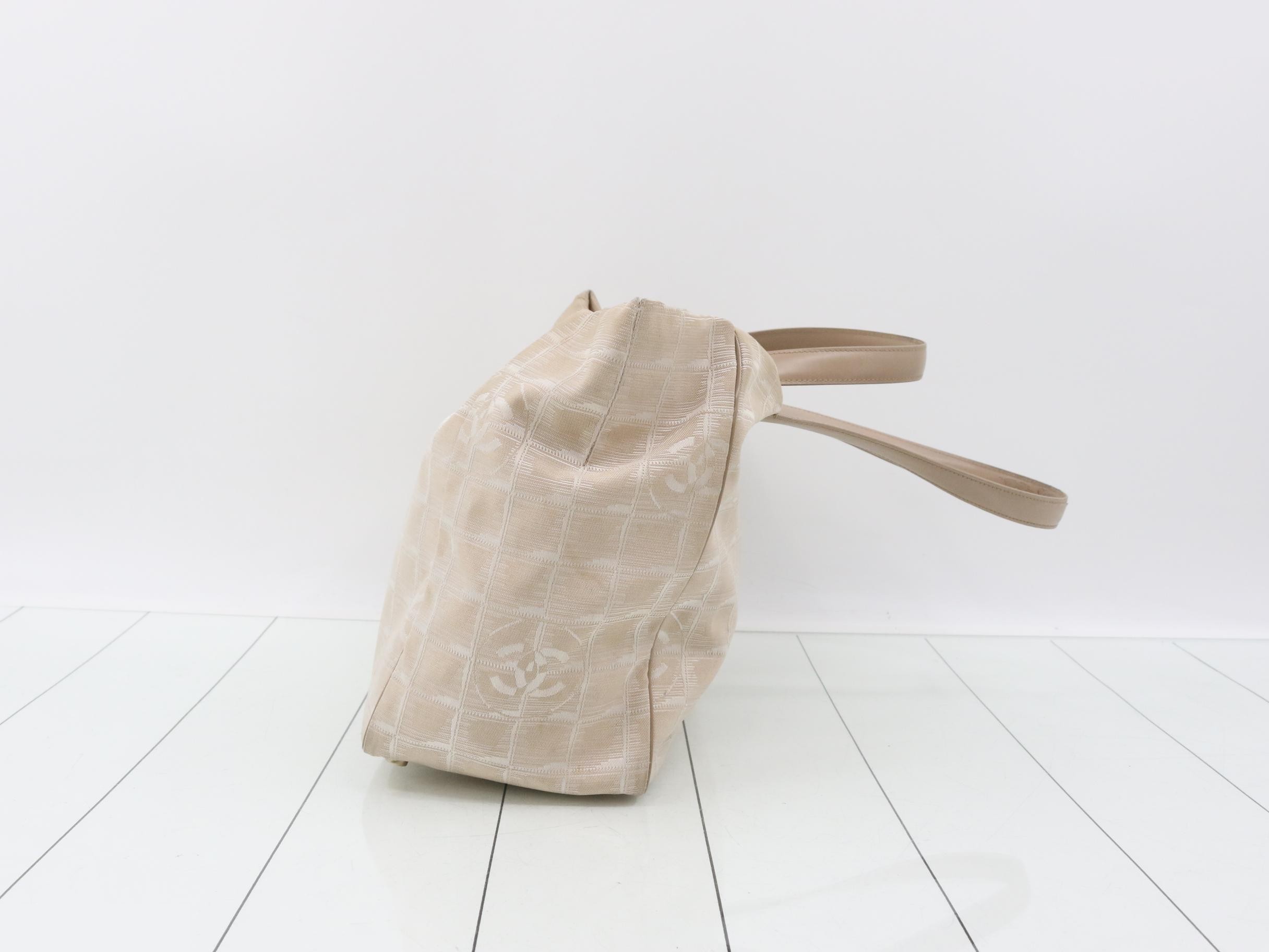 New Travel Line Tote Bag — view 3