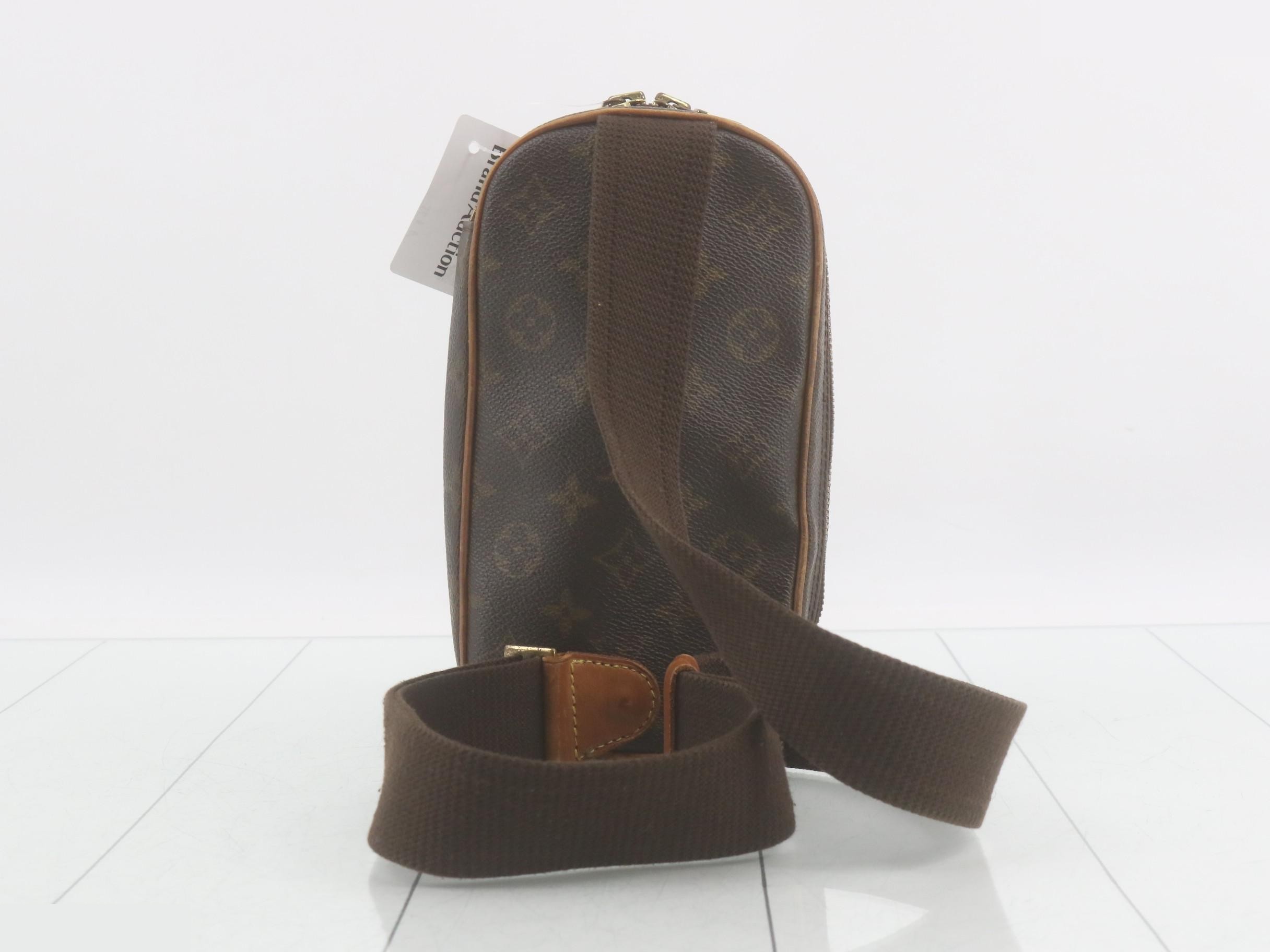Pochette Gange — view 2
