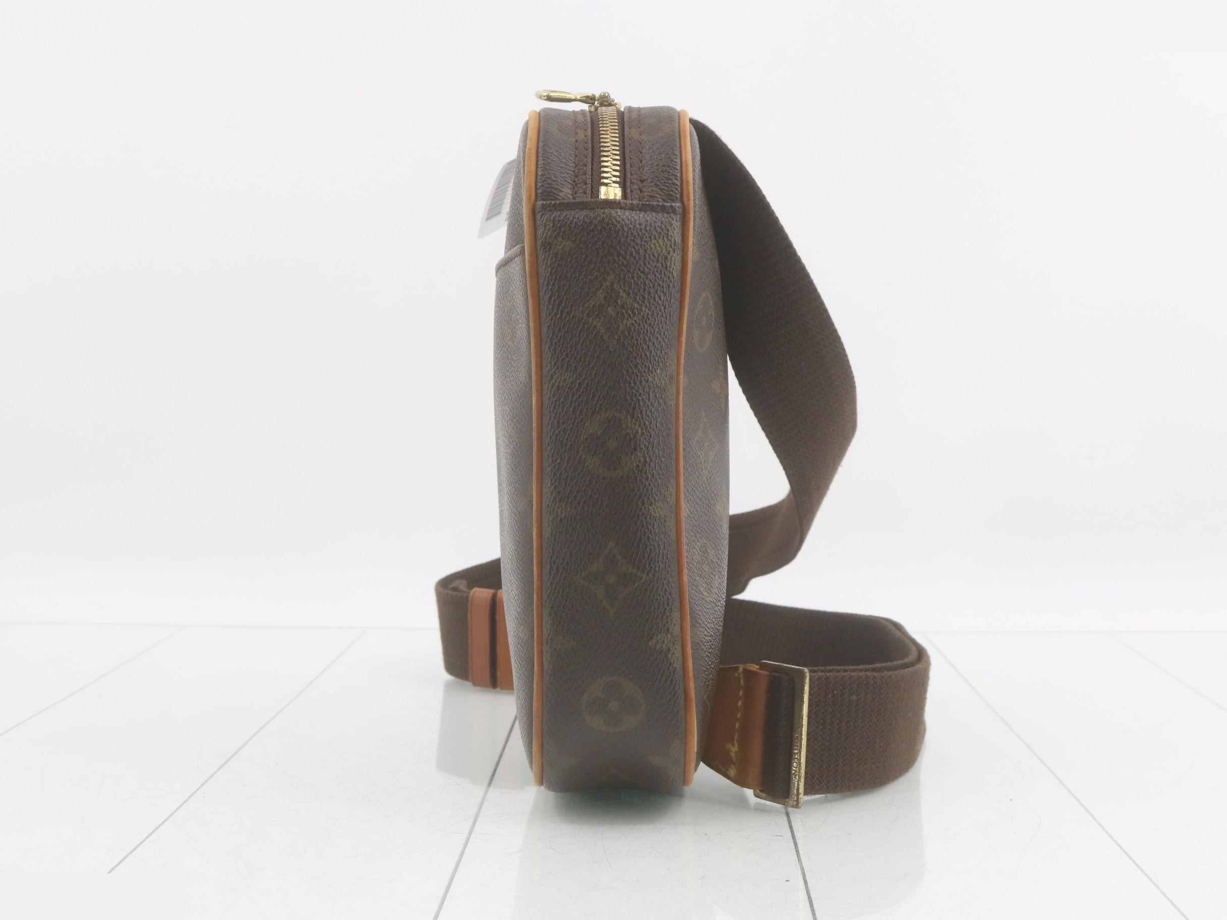 Pochette Gange — view 3