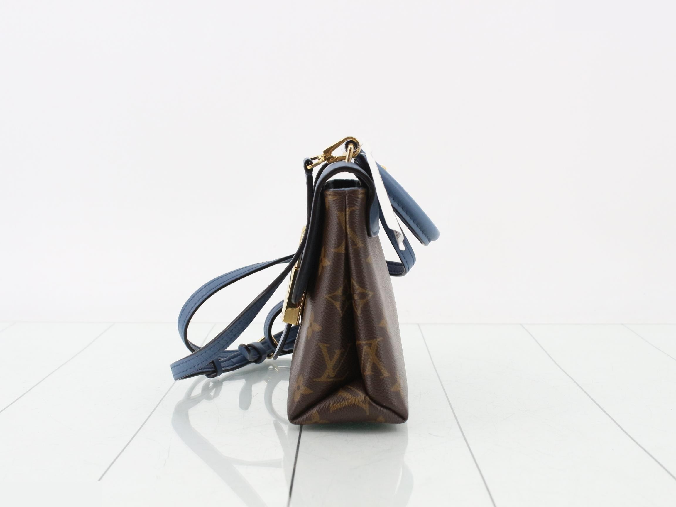 Rocky BB Blue Jean with Shoulder Strap — view 3