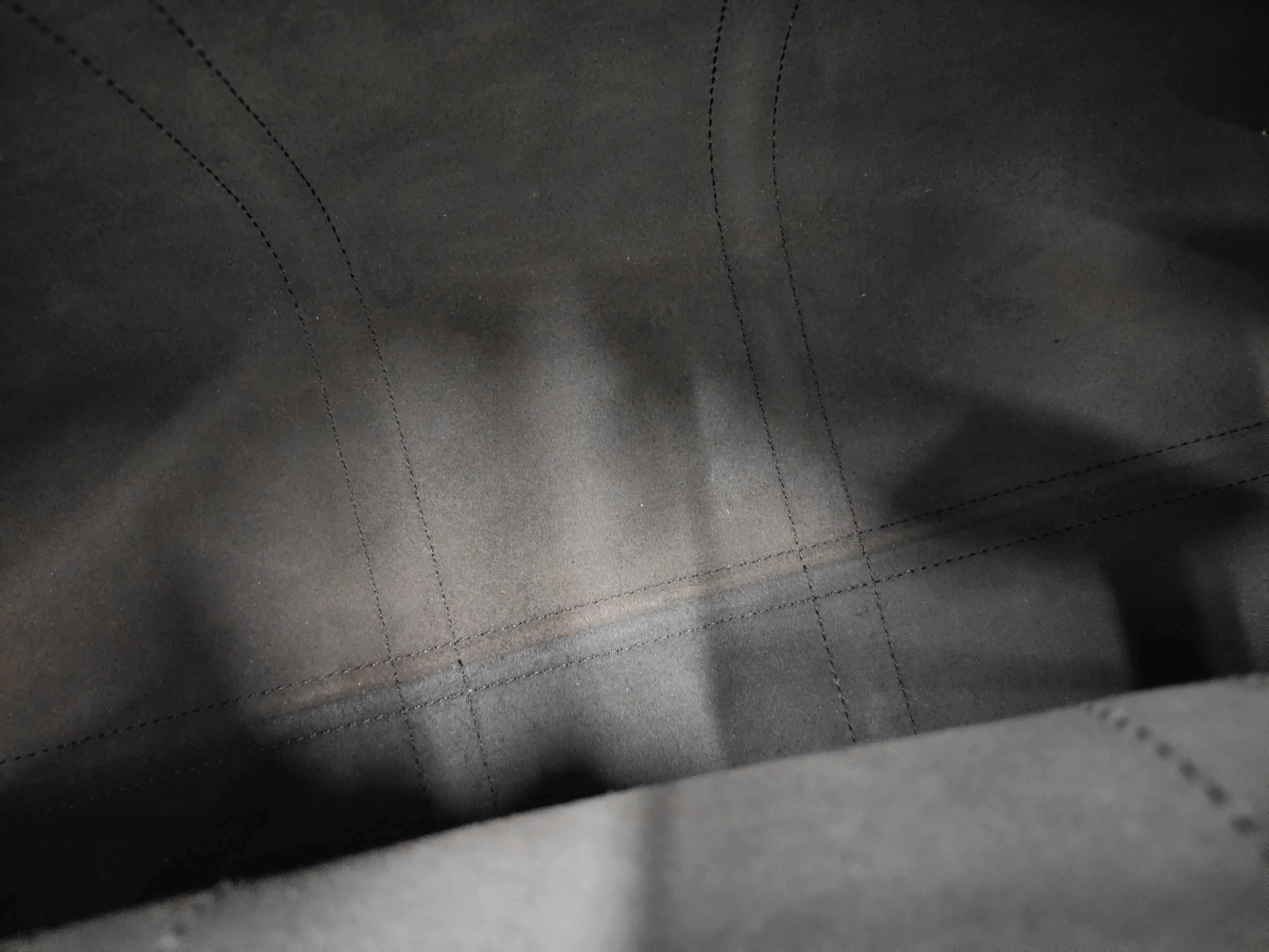 Epi Keepall 50 Noir Boston Bag — view 10