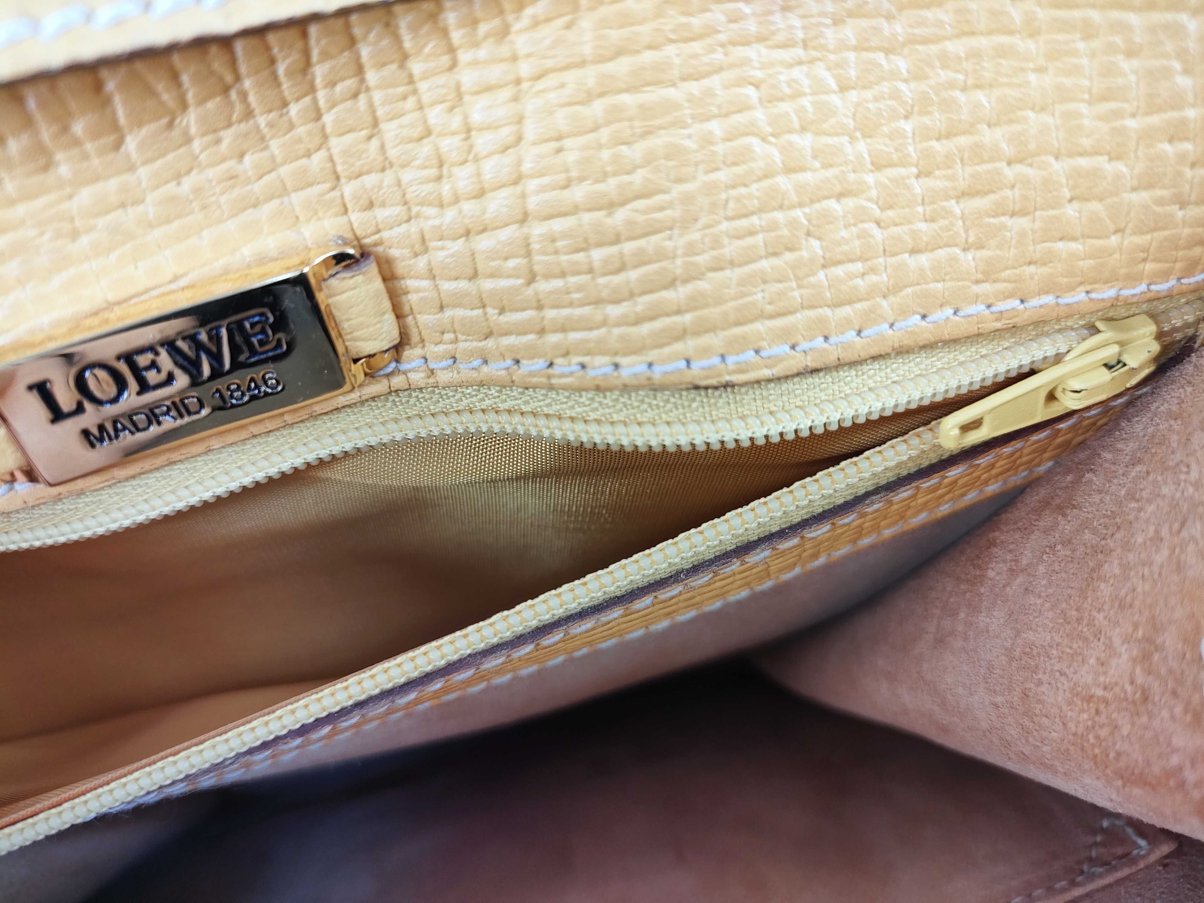 Barcelona 2-Way Handbag — view 13