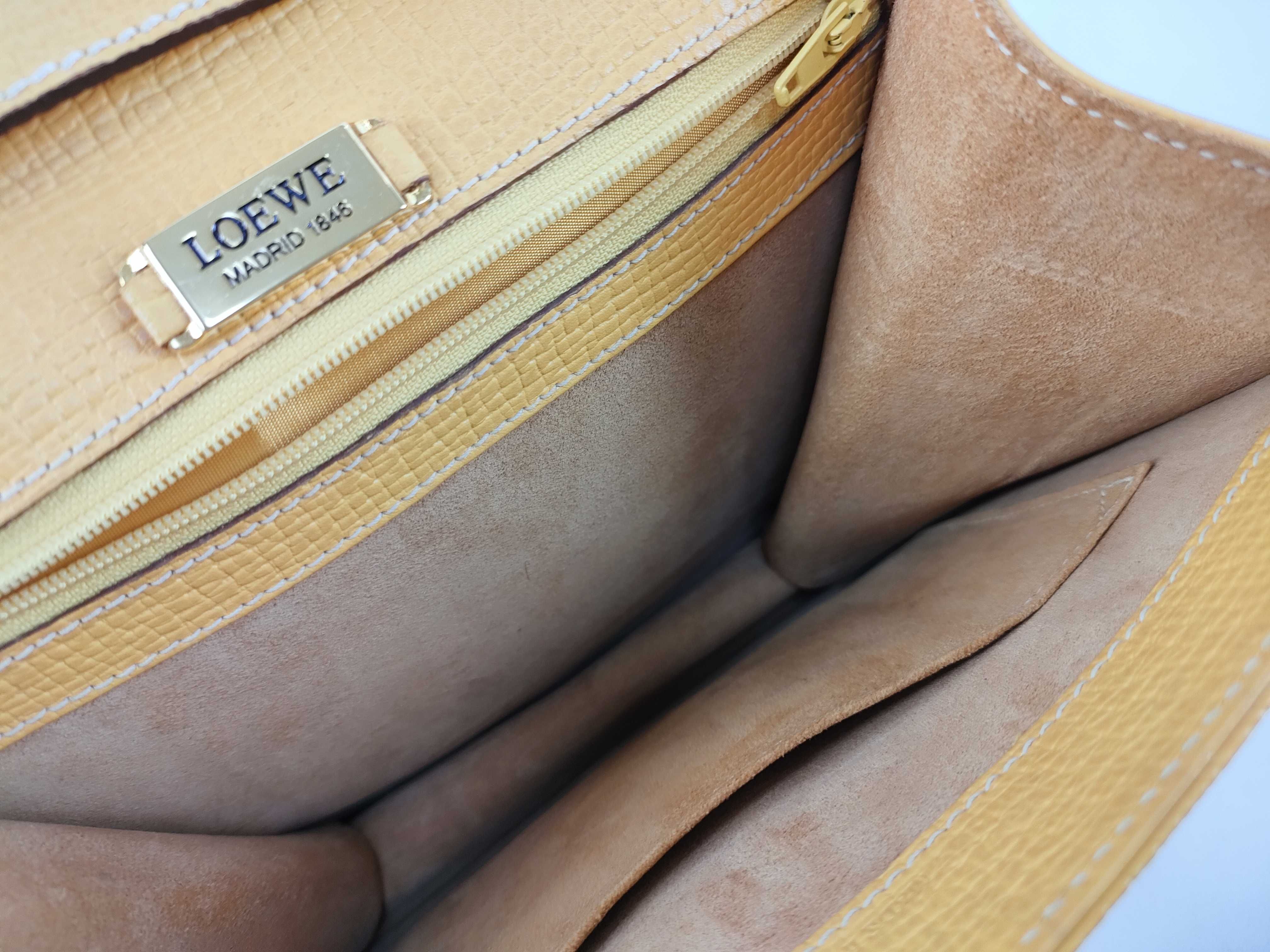 Barcelona 2-Way Handbag — view 10