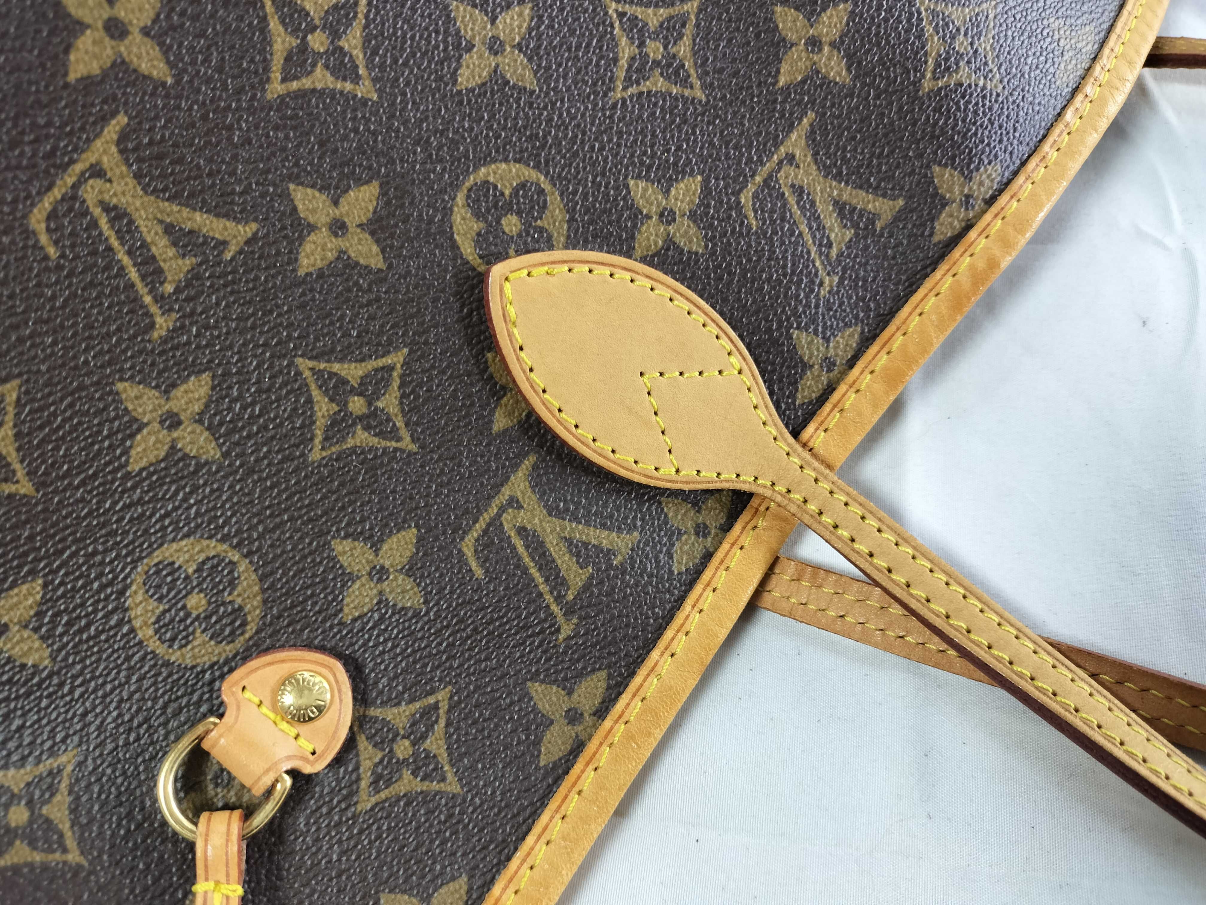 Monogram Old Neverfull Tote Bag — view 5