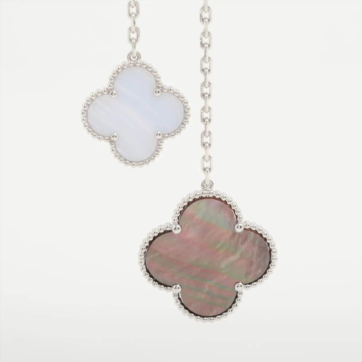 Magic Alhambra 6P Shell Chalcedony Necklace 750(WG) 28.4g JB951395 VCARN18900 — view 3