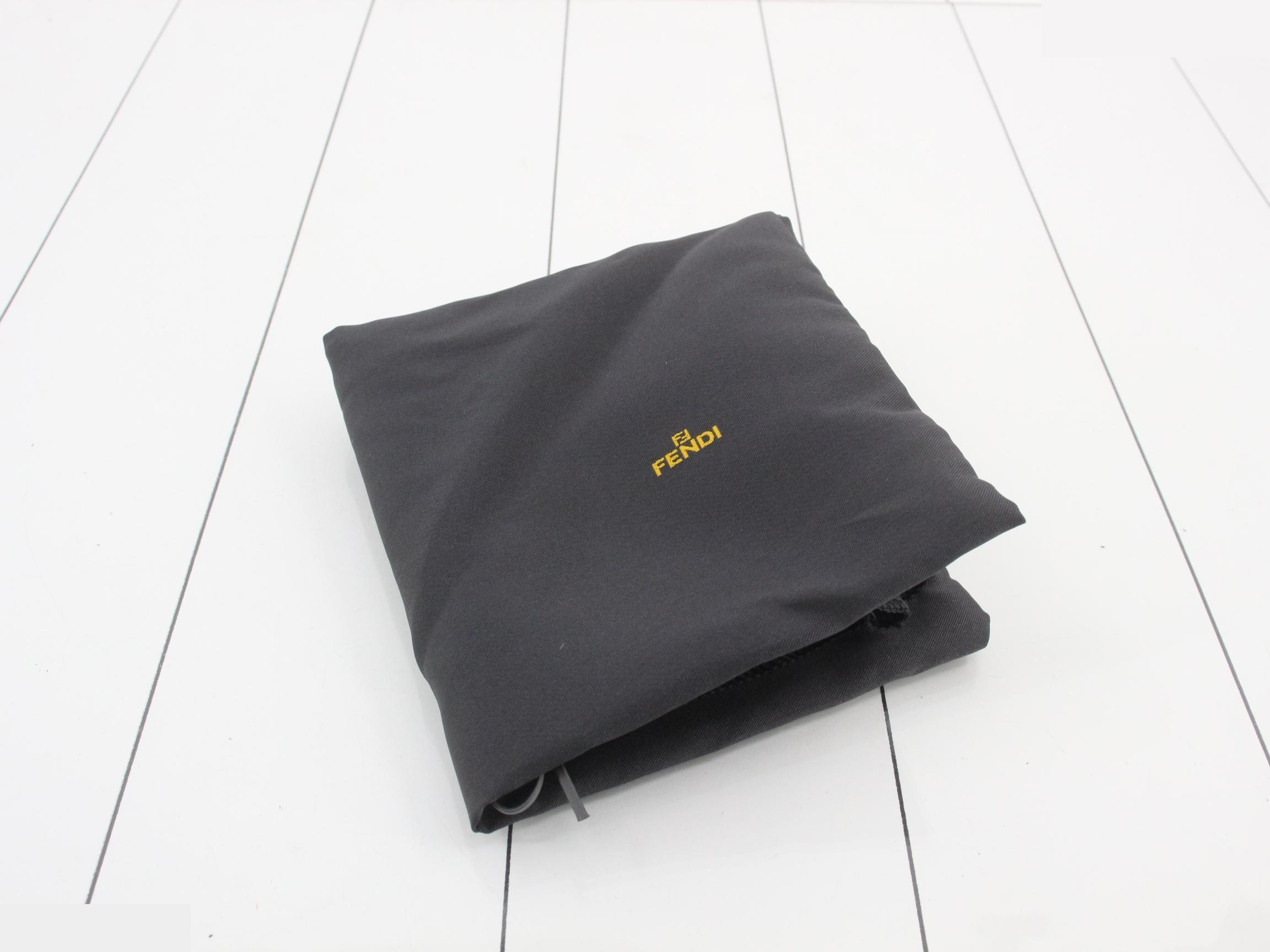 ZUCCA Mini Half Moon Mamma Bucket Shoulder Bag — view 7