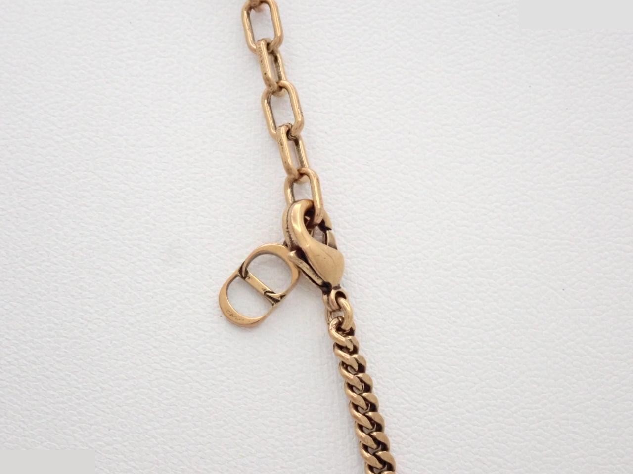 Other lines: Precious metals, necklaces, pendants, chains approximately 60cm long. — view 2