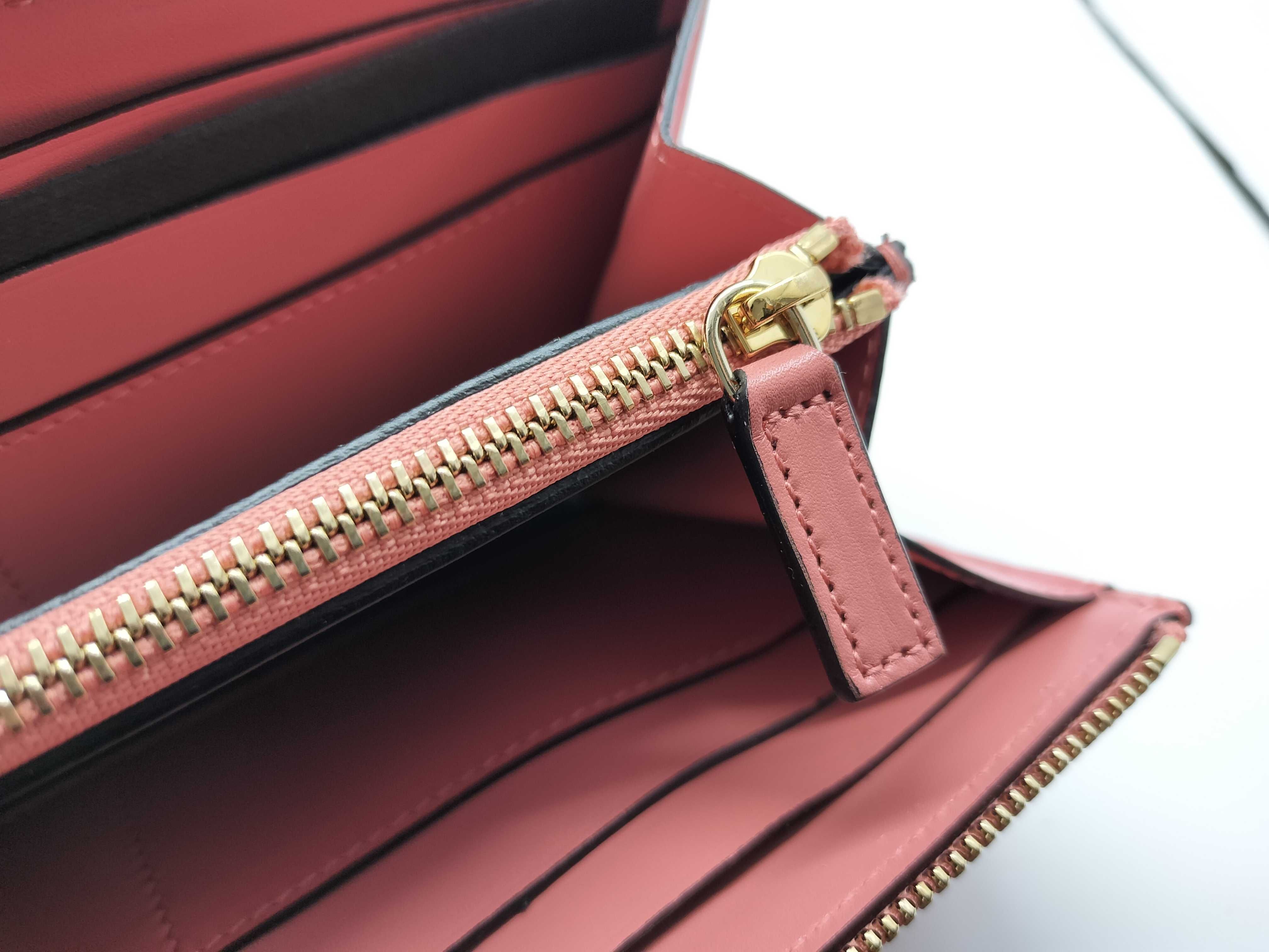 Serpenti Long Wallet Zip Wallet — view 10
