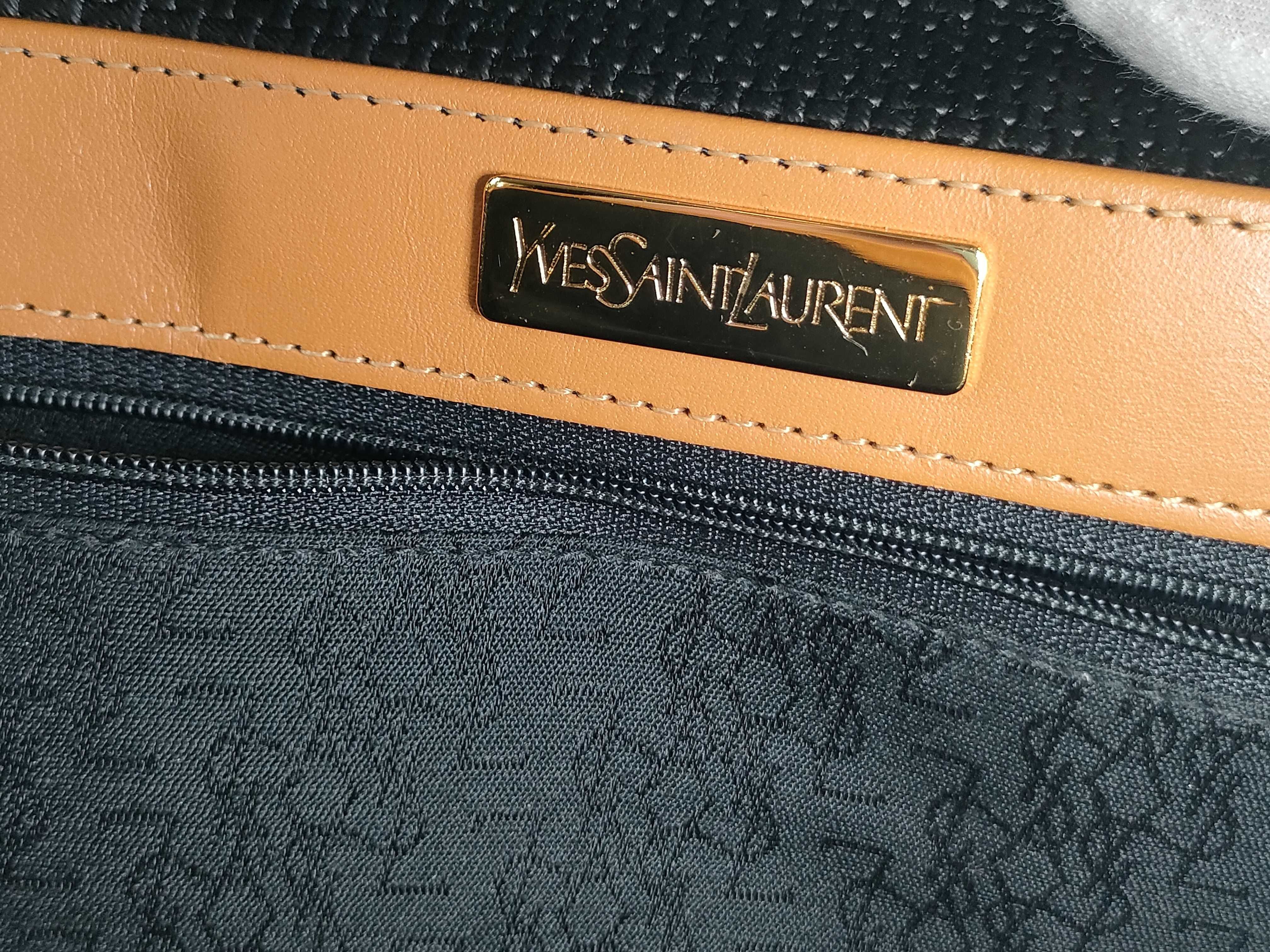shoulder bag, Yves Saint Laurent chain shoulder bag, shoulder bag — view 12
