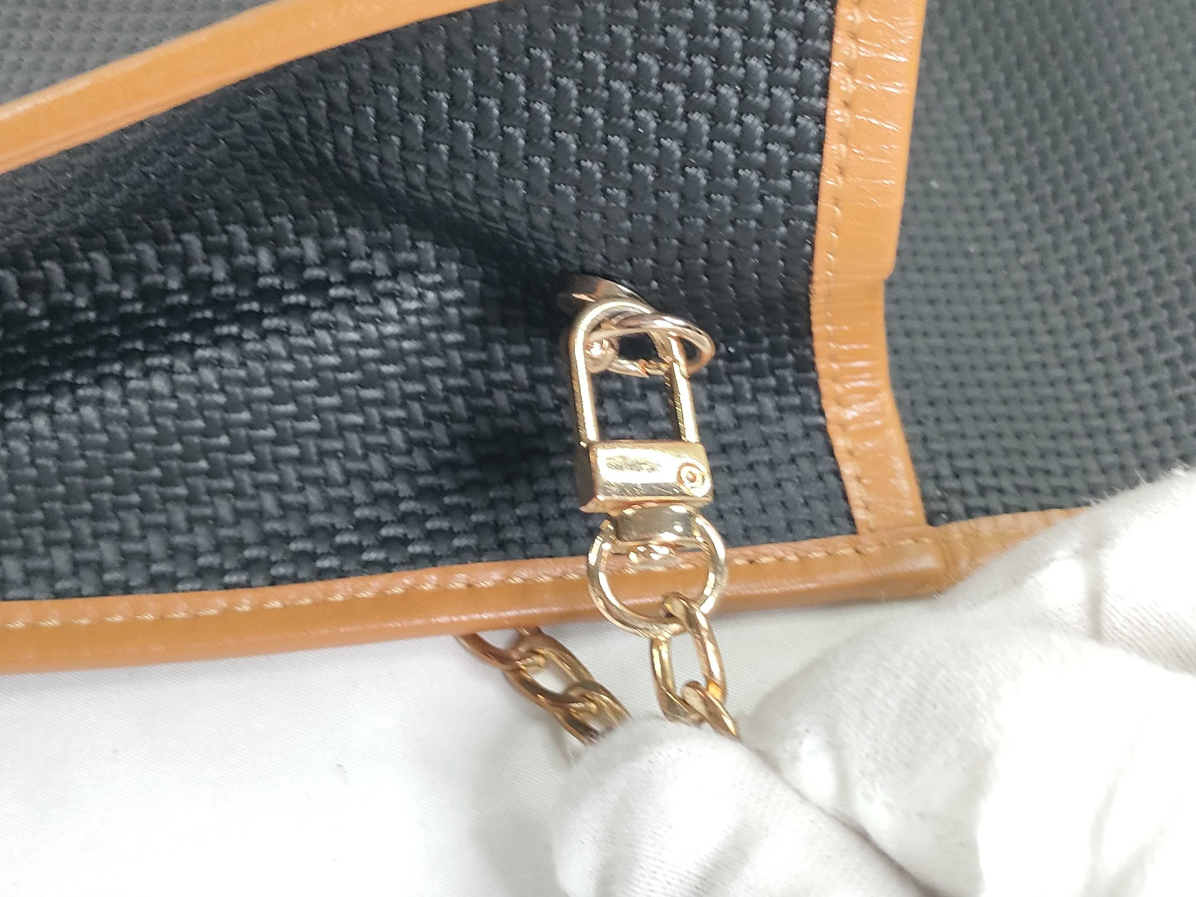 shoulder bag, Yves Saint Laurent chain shoulder bag, shoulder bag — view 13