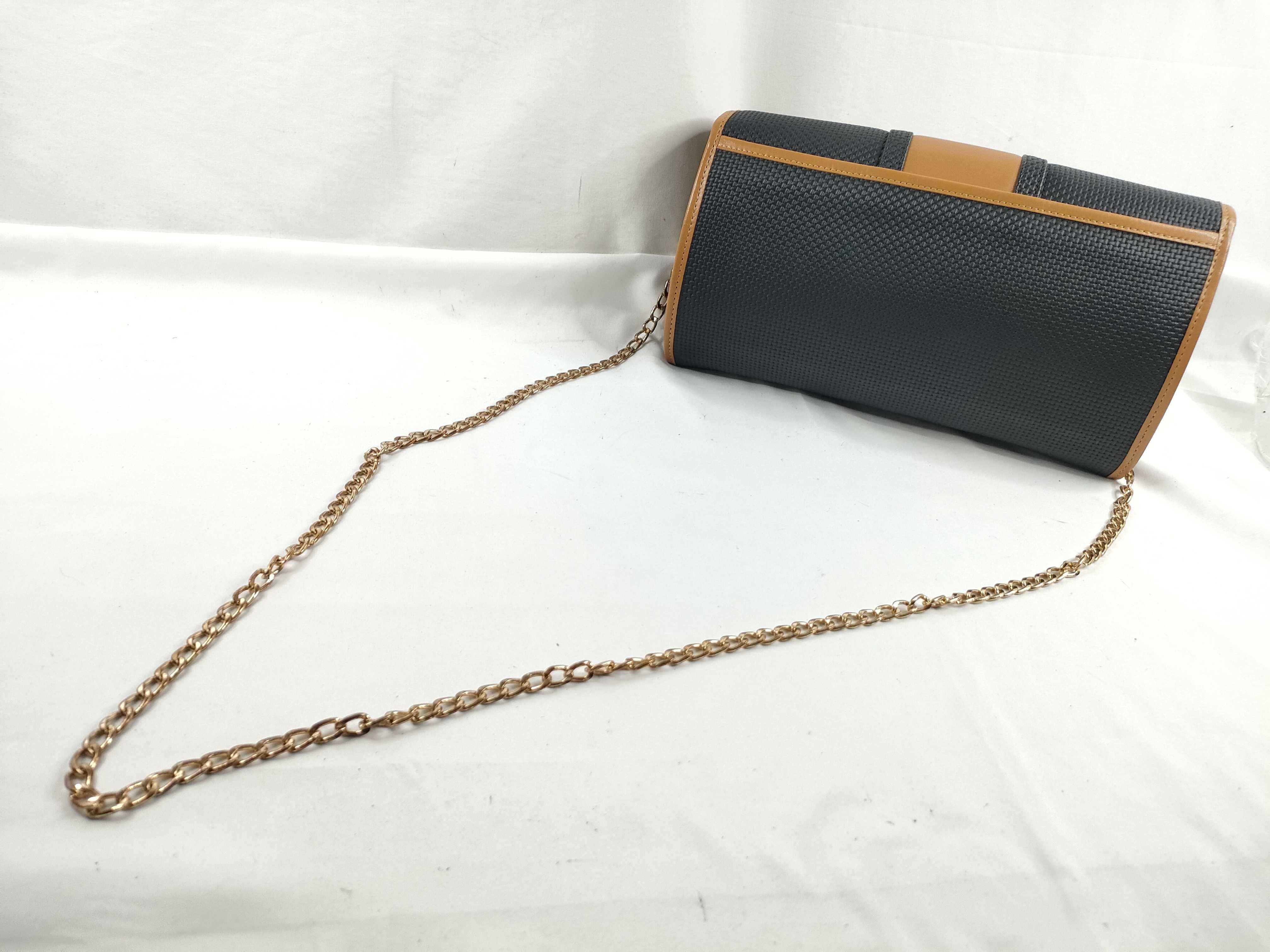 shoulder bag, Yves Saint Laurent chain shoulder bag, shoulder bag — view 6