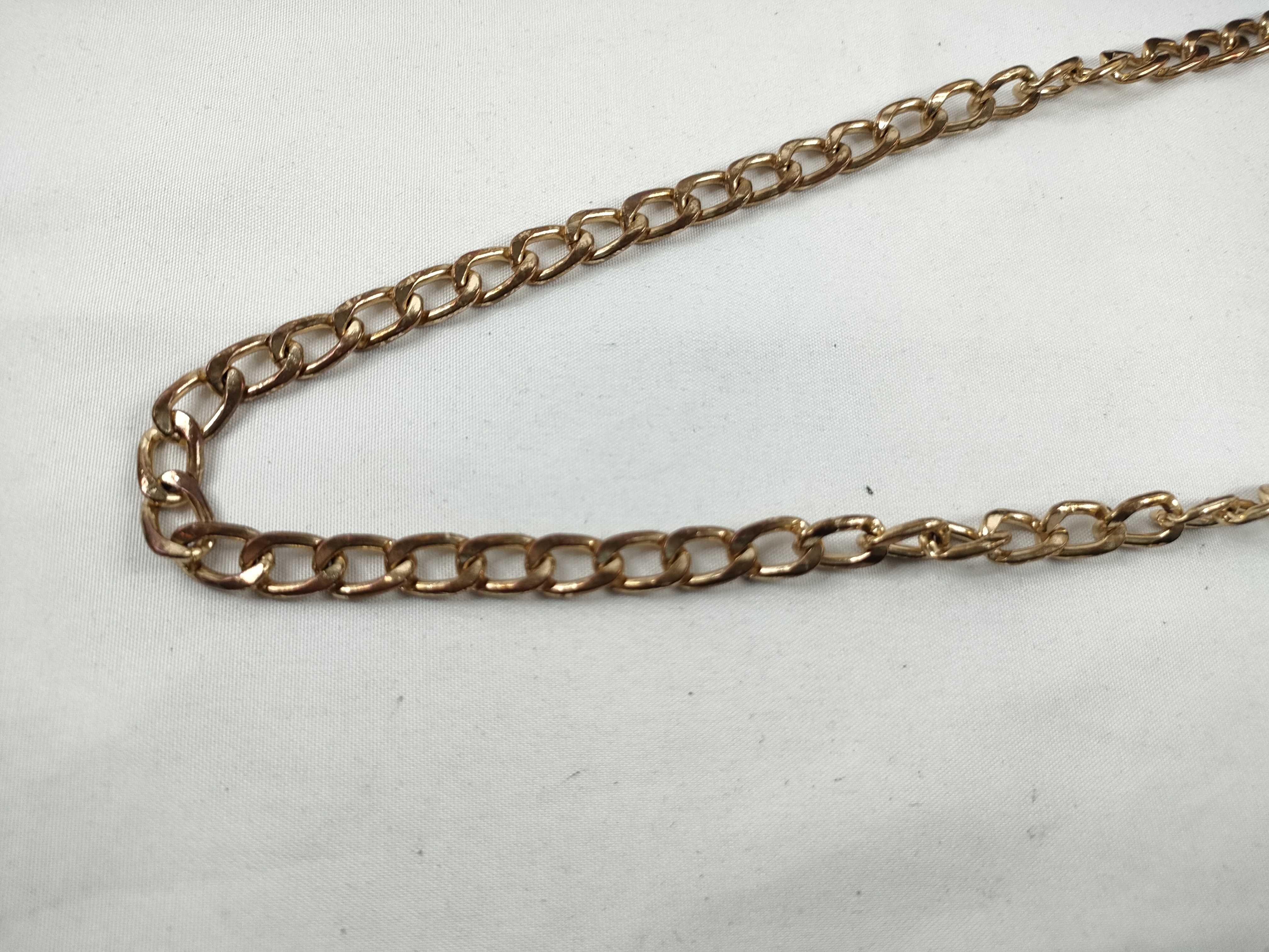 shoulder bag, Yves Saint Laurent chain shoulder bag, shoulder bag — view 7