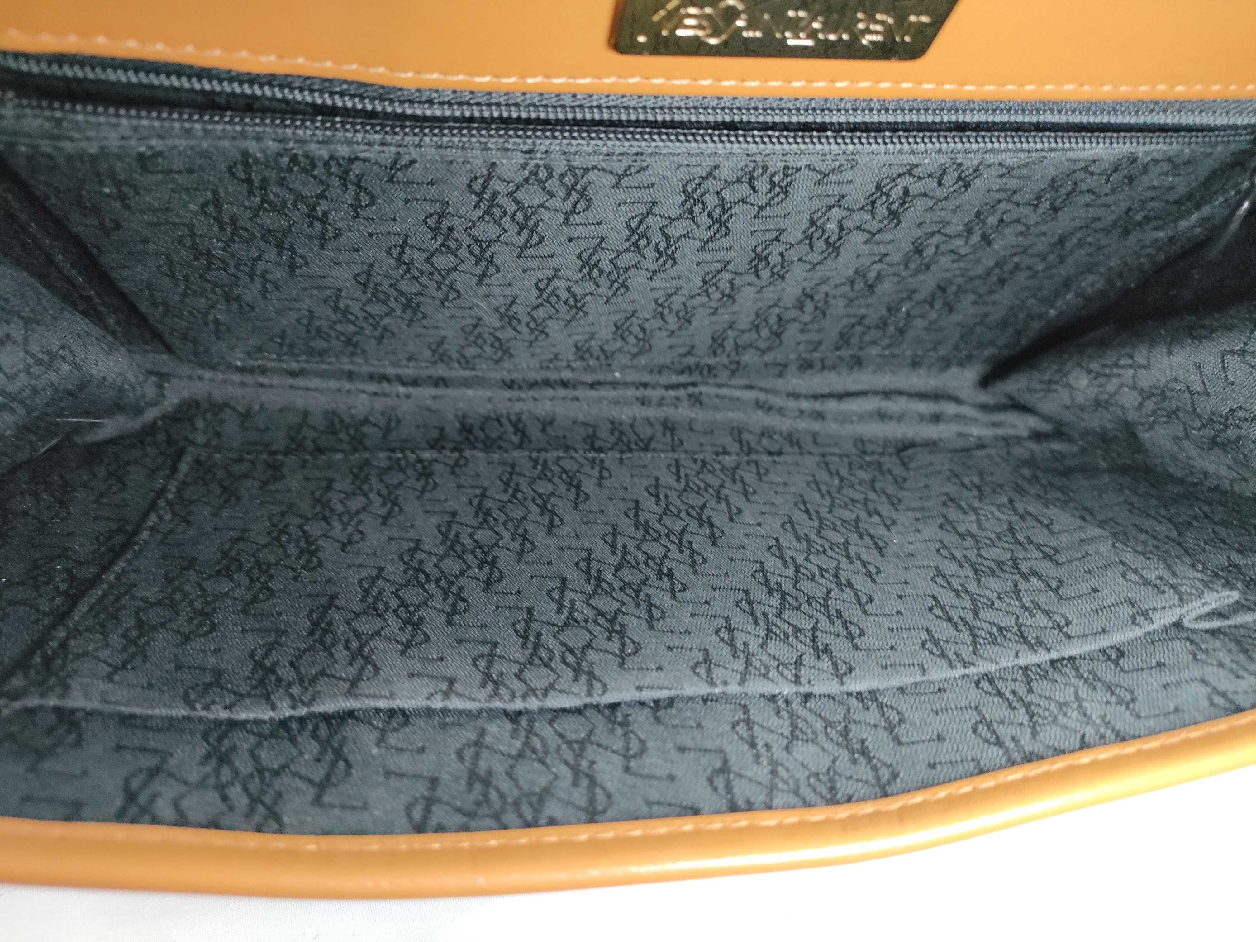 shoulder bag, Yves Saint Laurent chain shoulder bag, shoulder bag — view 9