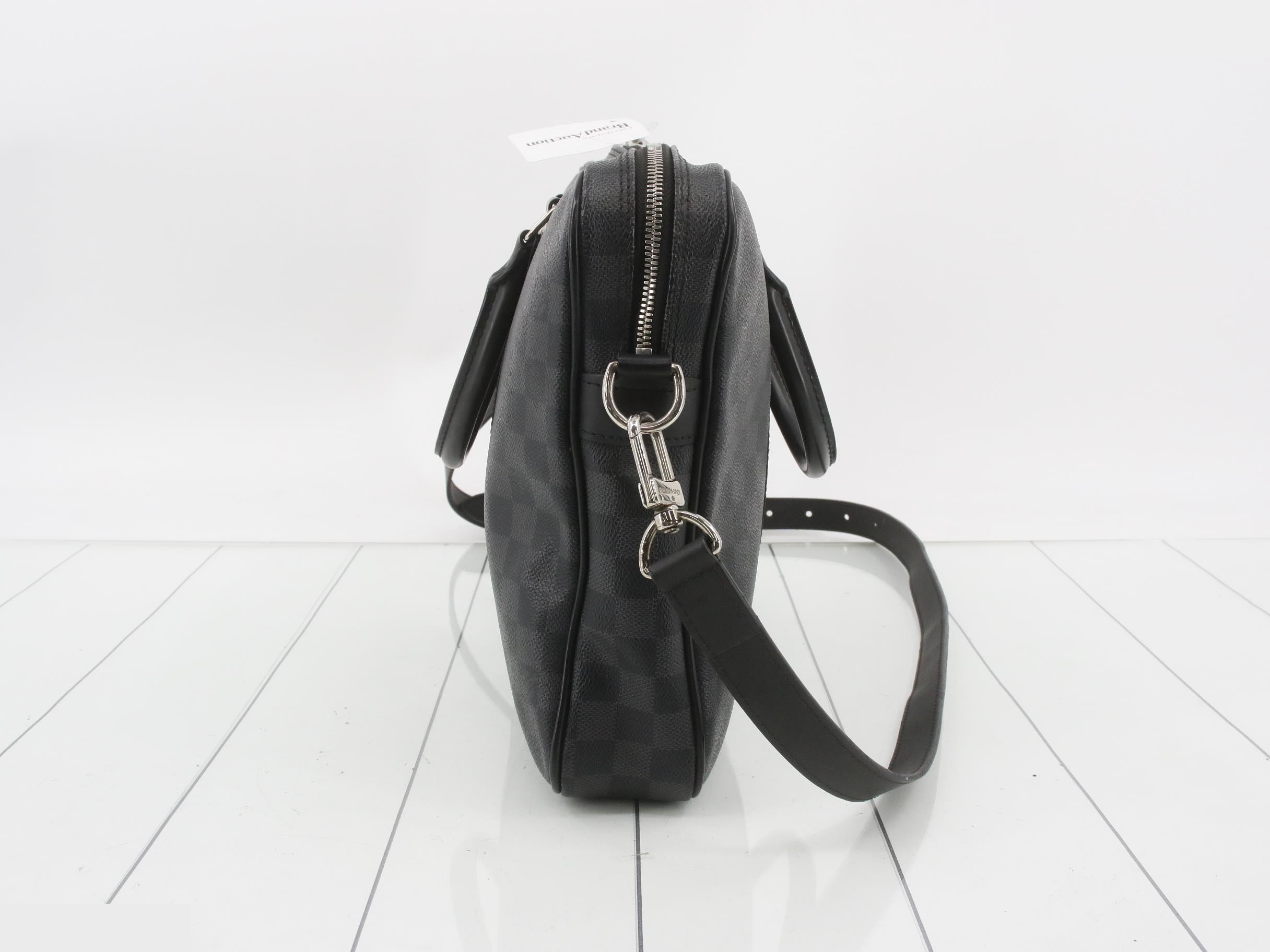 PDV PM with shoulder strap — view 4
