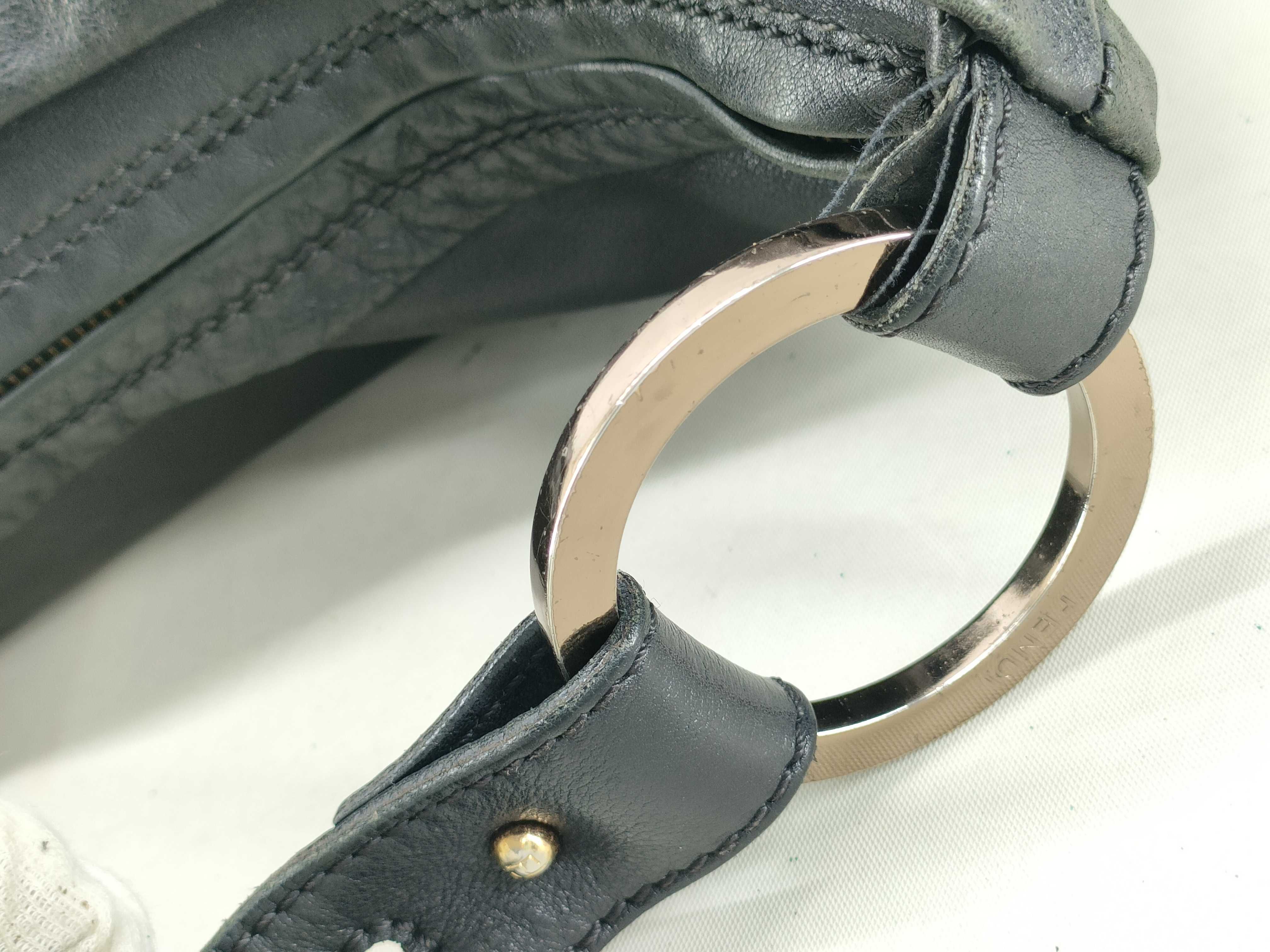 One-Shoulder Leather Shoulder Bag — view 7