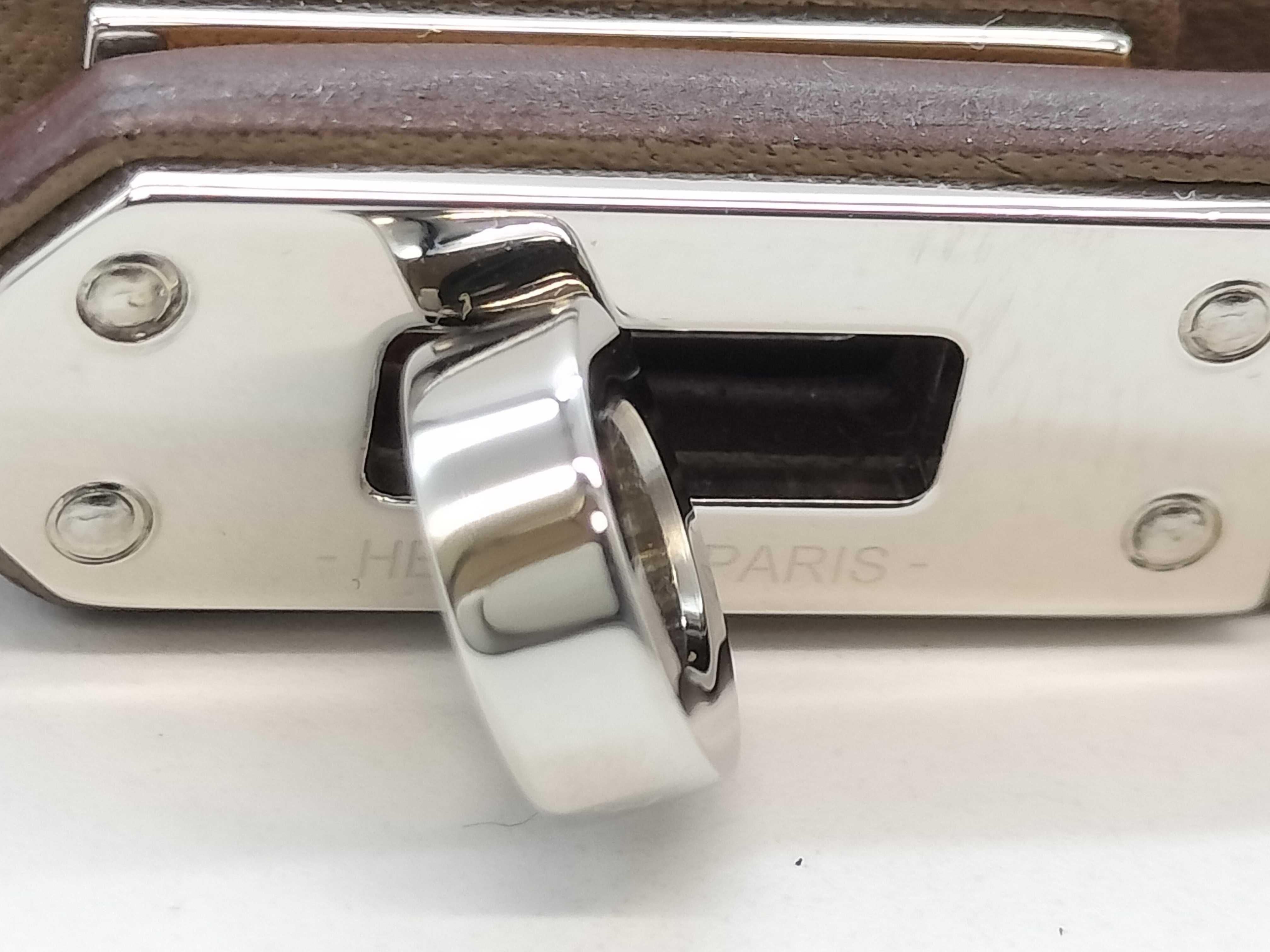 Double Tour T2 W-stamped accessory bracelet for women. — view 7