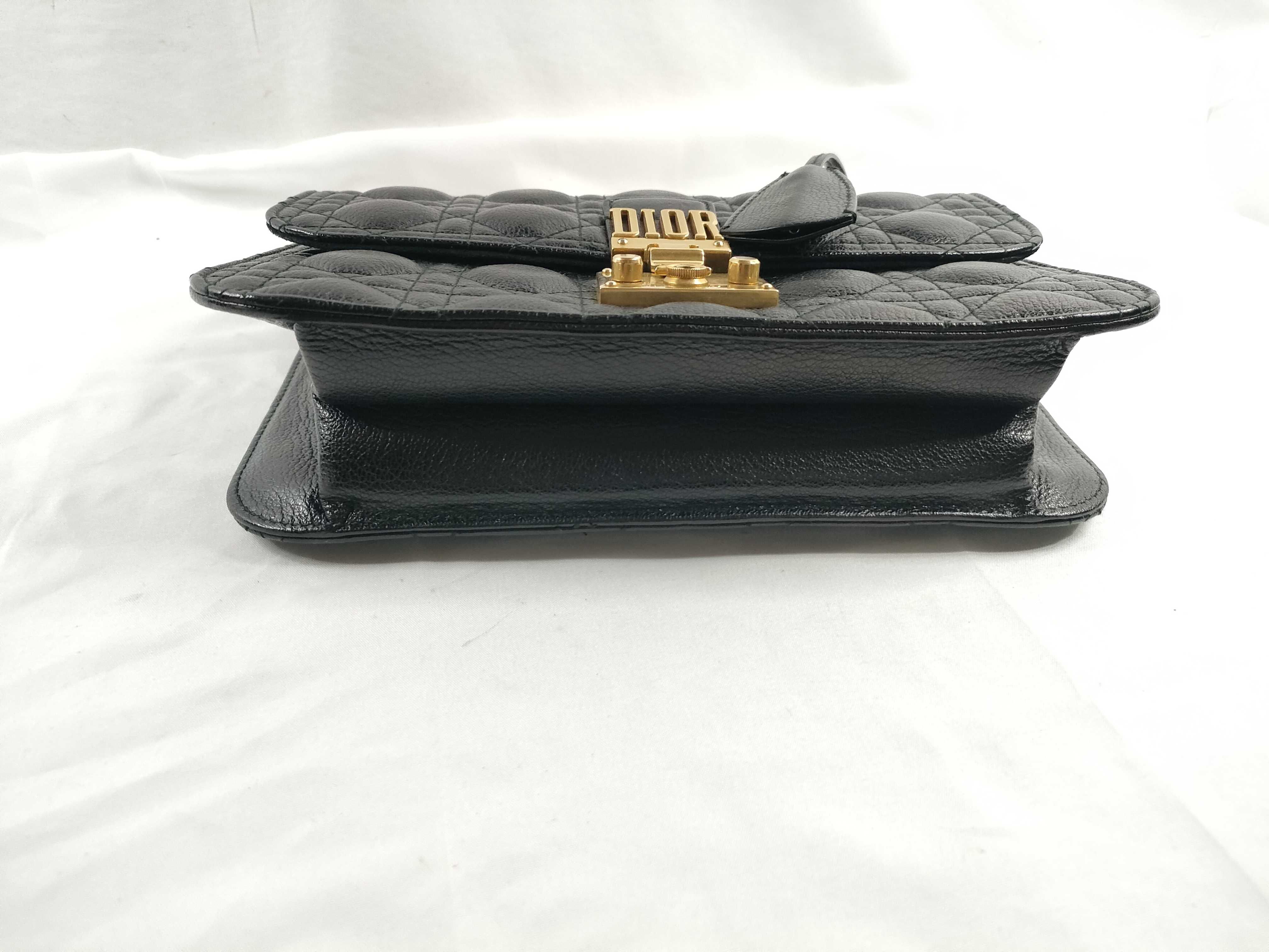 Cannage Shoulder Bag, Leather, 09-BO-0128, Black, with Key/Clochette, B, Black Shoulder Bag — view 4
