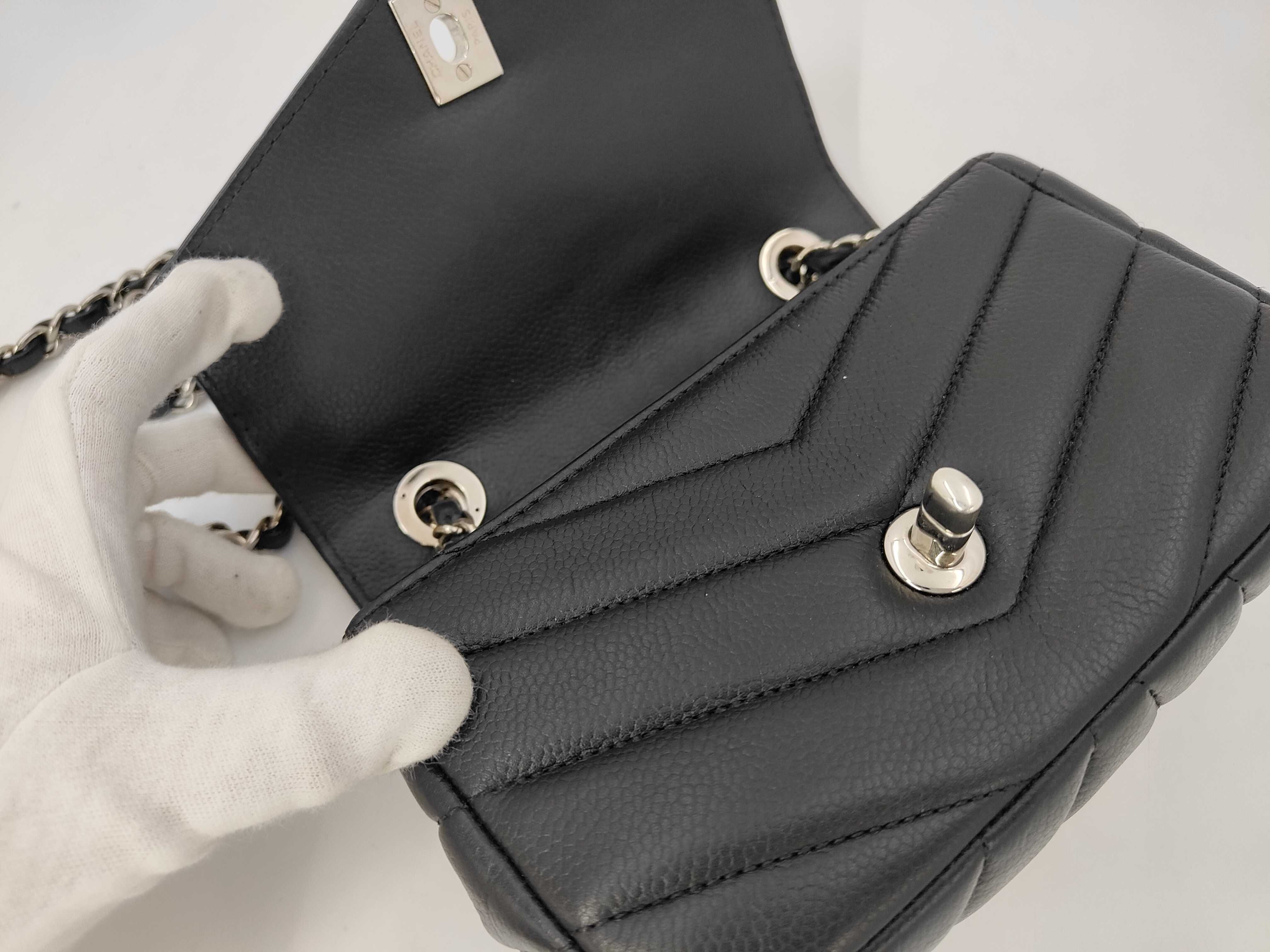 V-stitch caviar leather mini chain shoulder bag — view 8