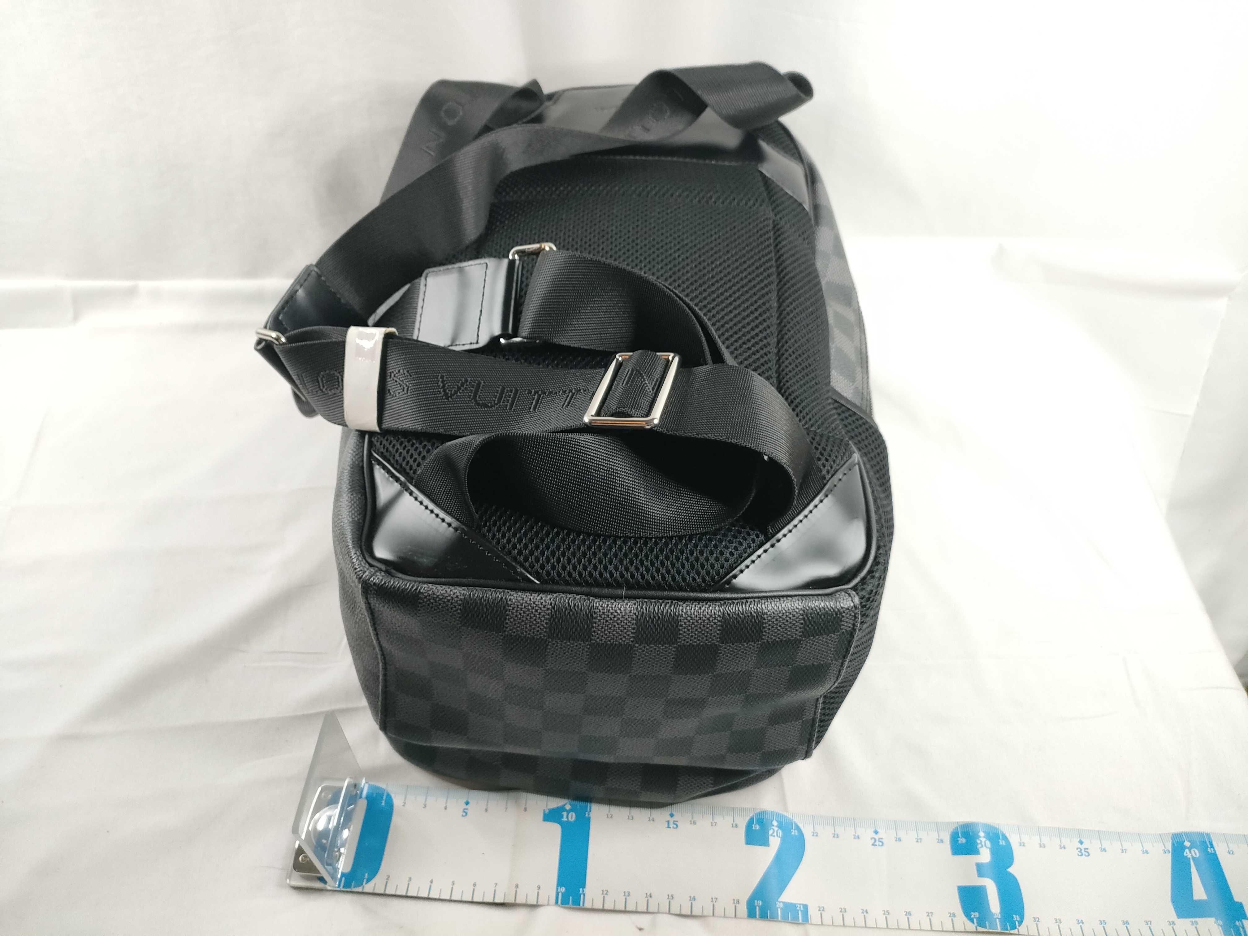Damier Graphite Michael backpack, assumed to have no cracks or paint applied. — view 2