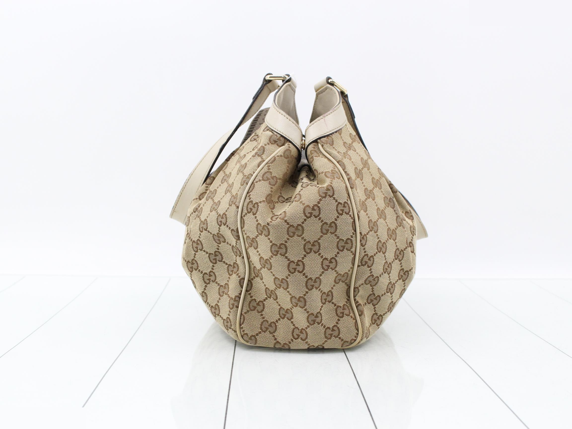 GG Canvas (Bag) - Shoulder Bag — view 4