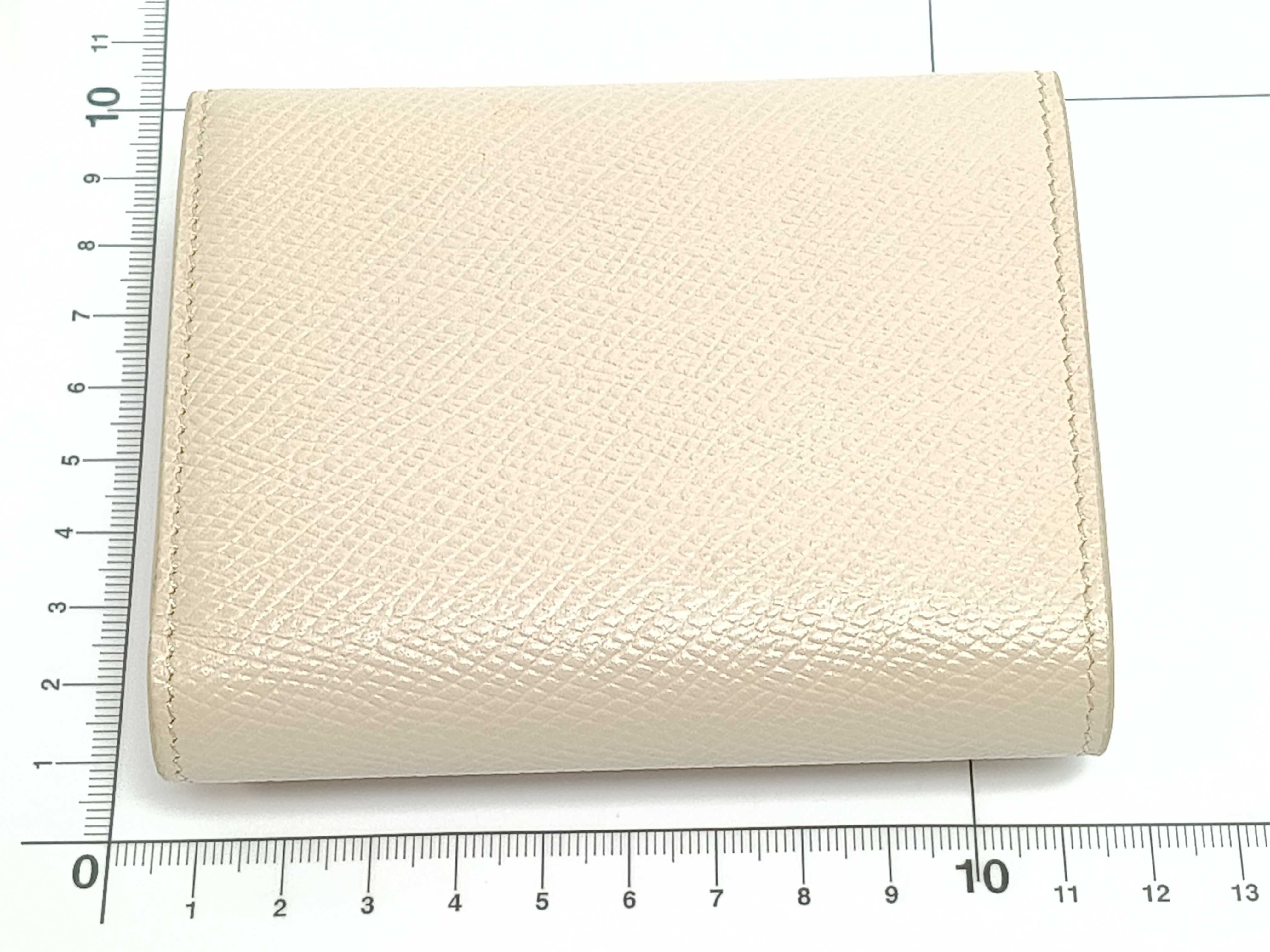 Tri-fold Wallet Leather Beige — view 2