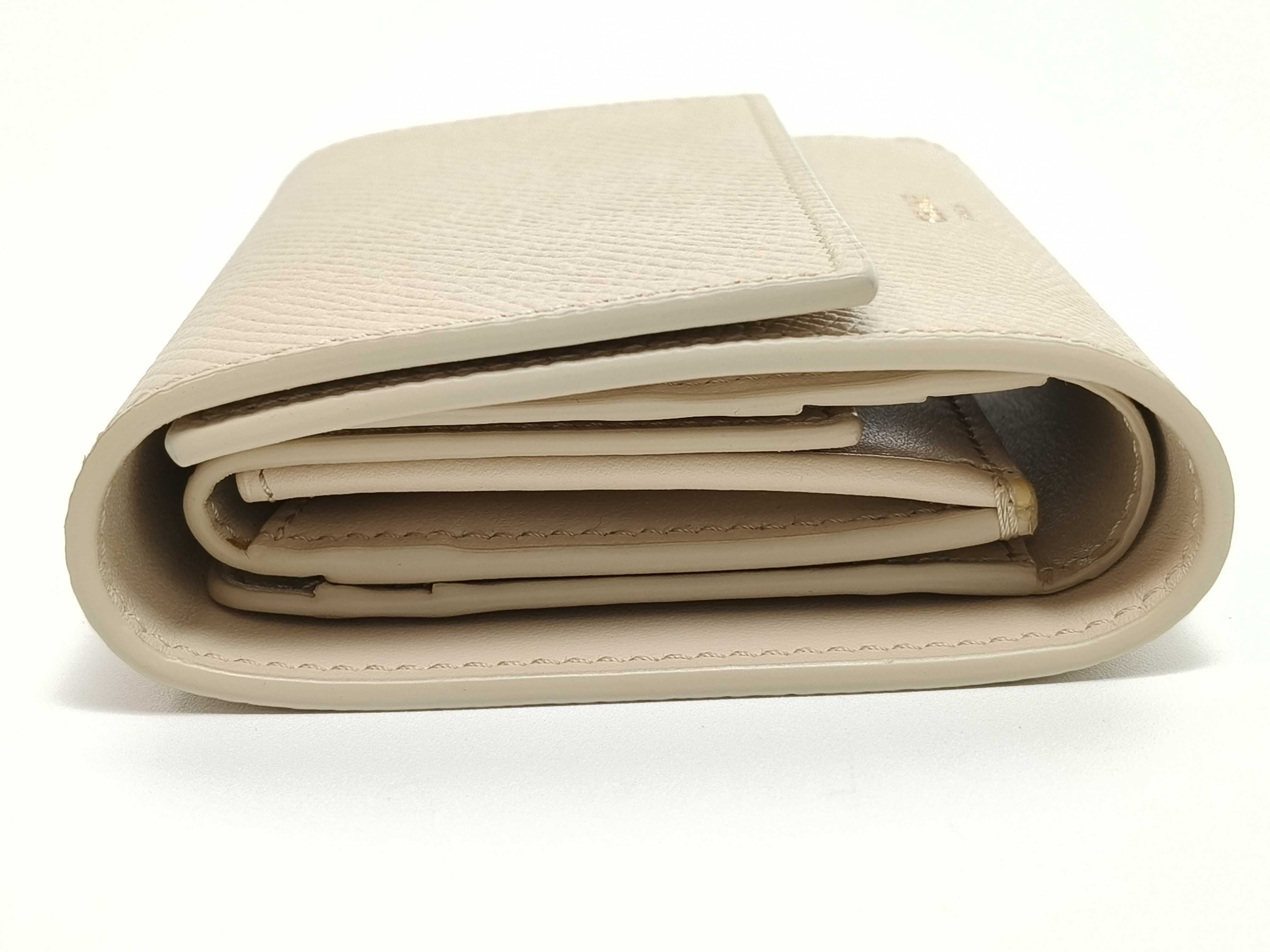 Tri-fold Wallet Leather Beige — view 5