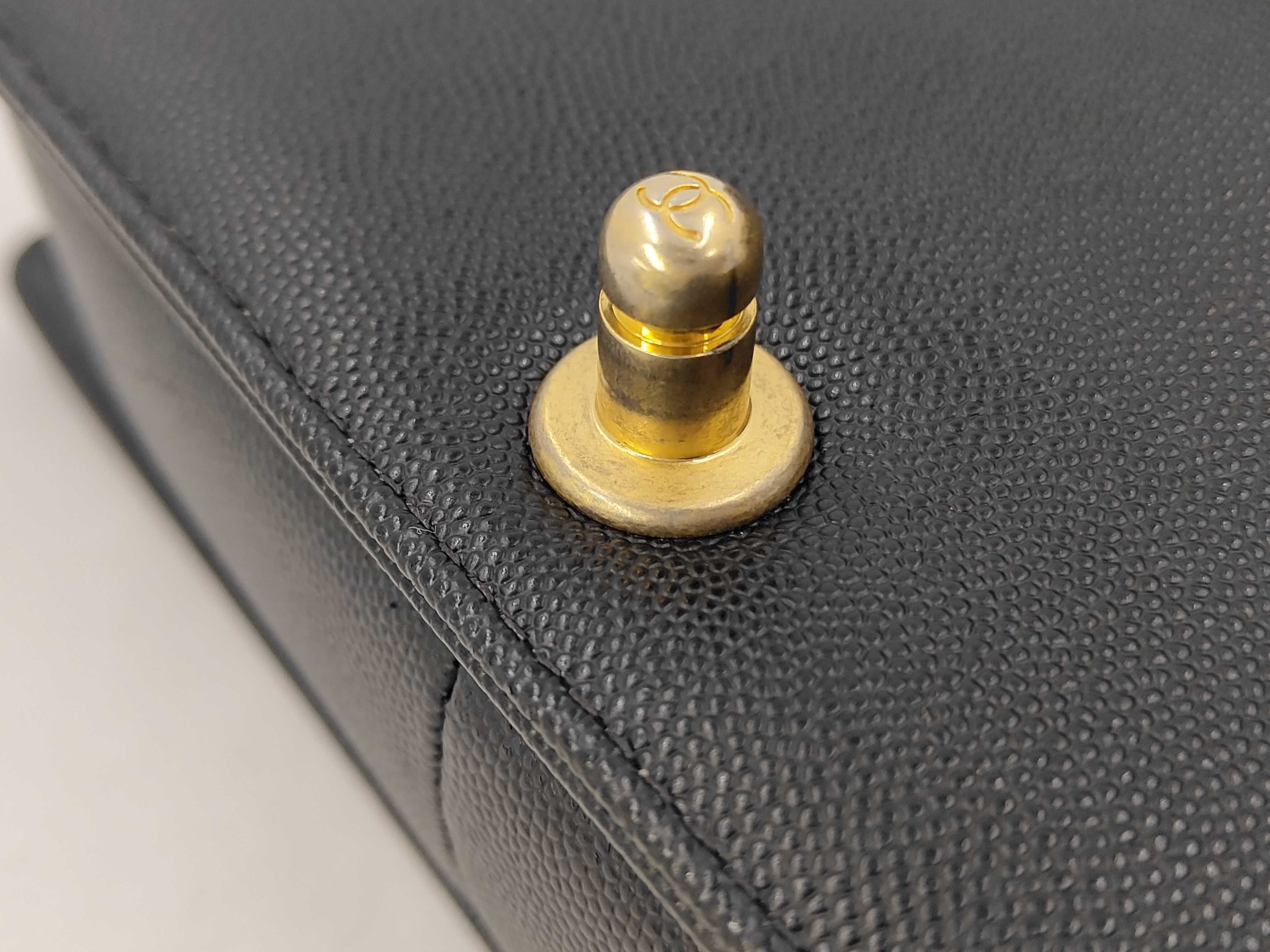 Boy Chanel 25 Caviar Skin Shoulder Bag — view 12