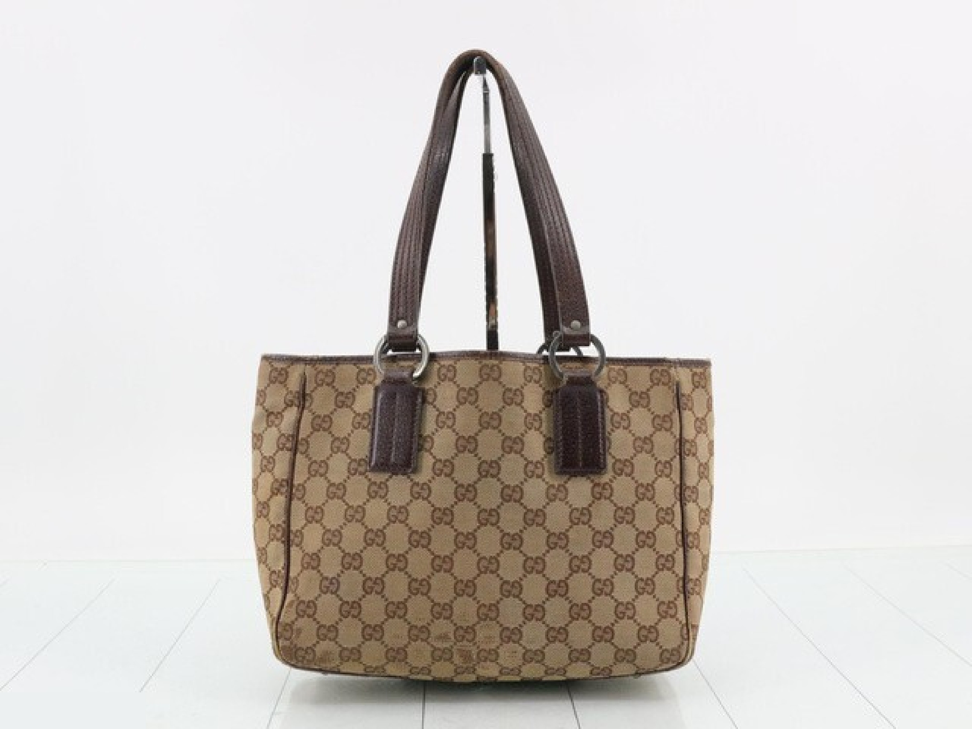 GG Canvas 113019