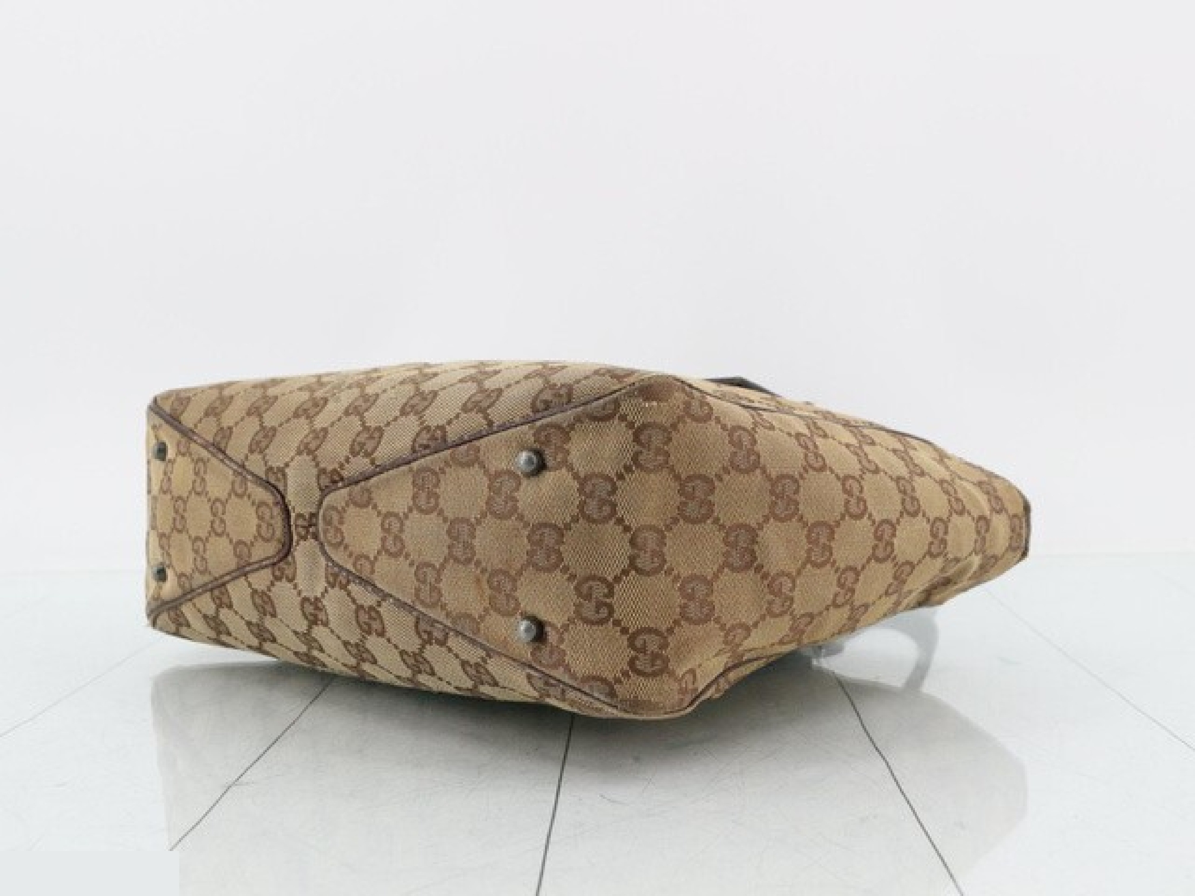 GG Canvas 113019 — view 4
