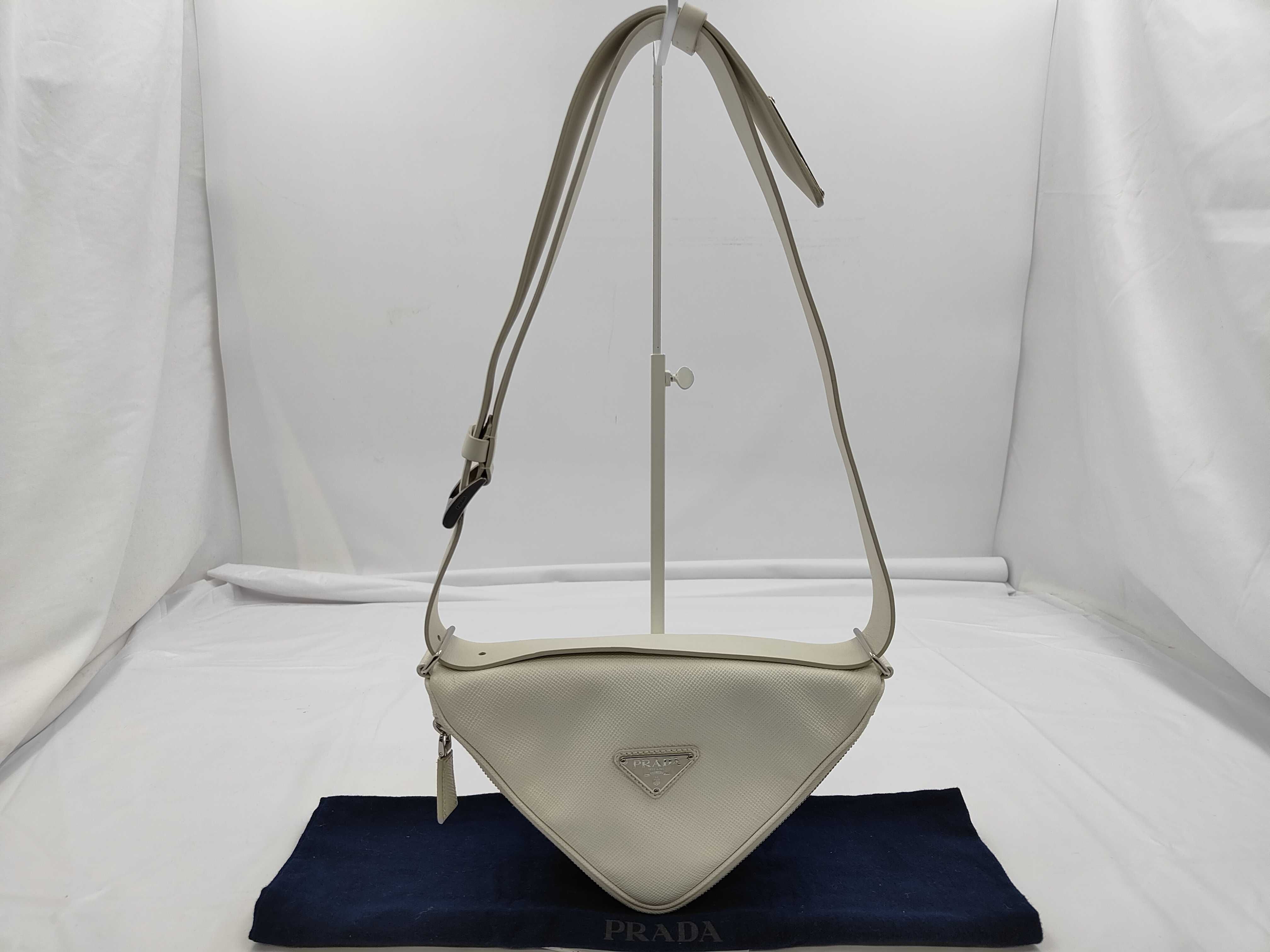 shoulder bag