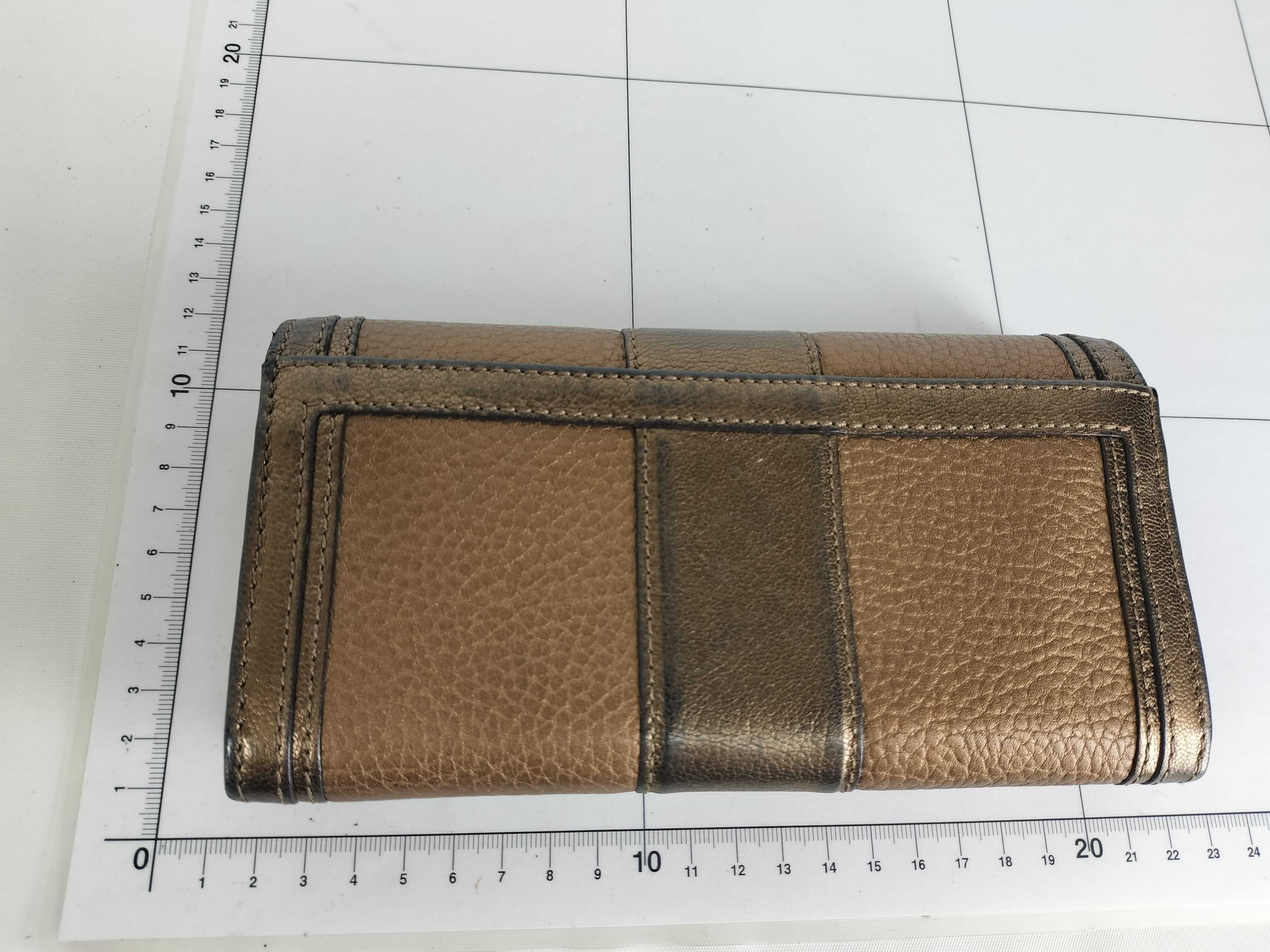 long wallet — view 14