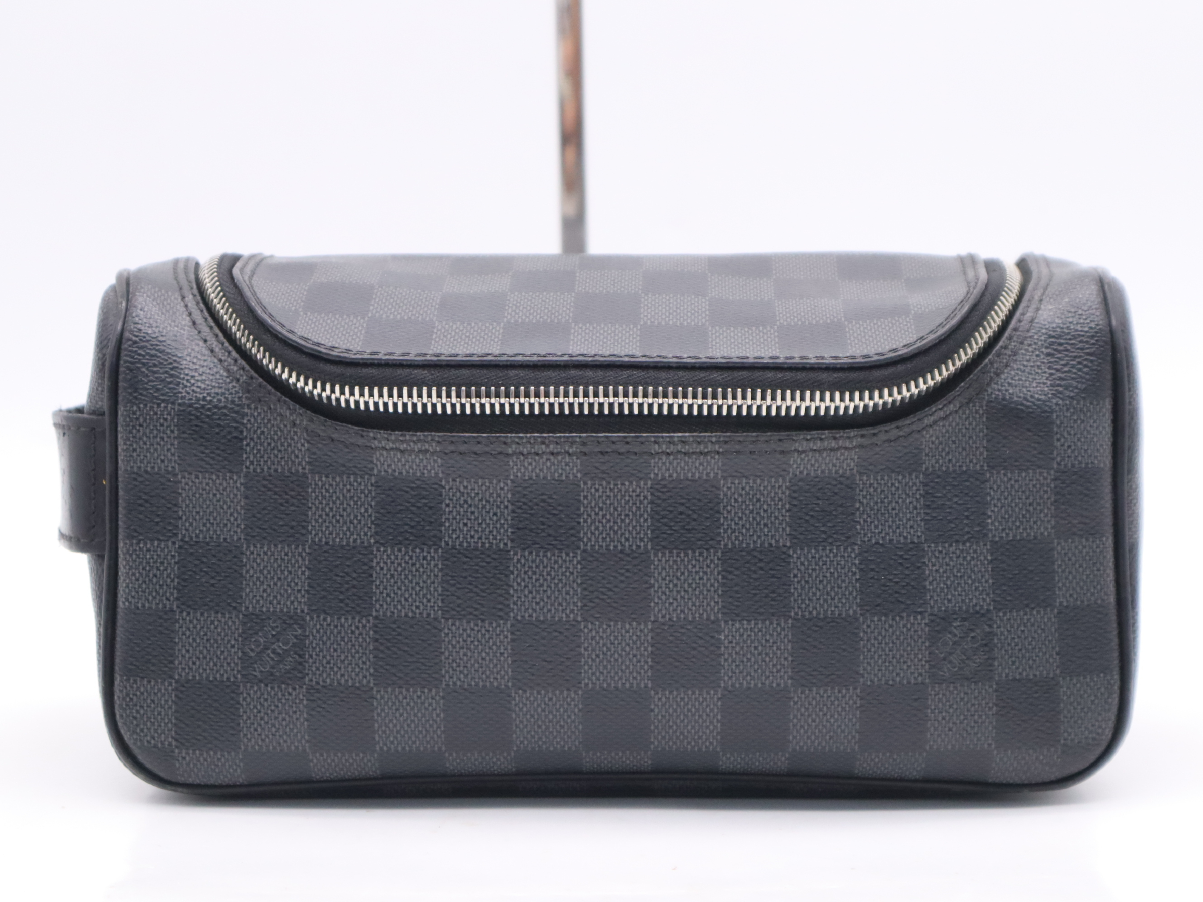N47625 Graphite Toilette Pouch