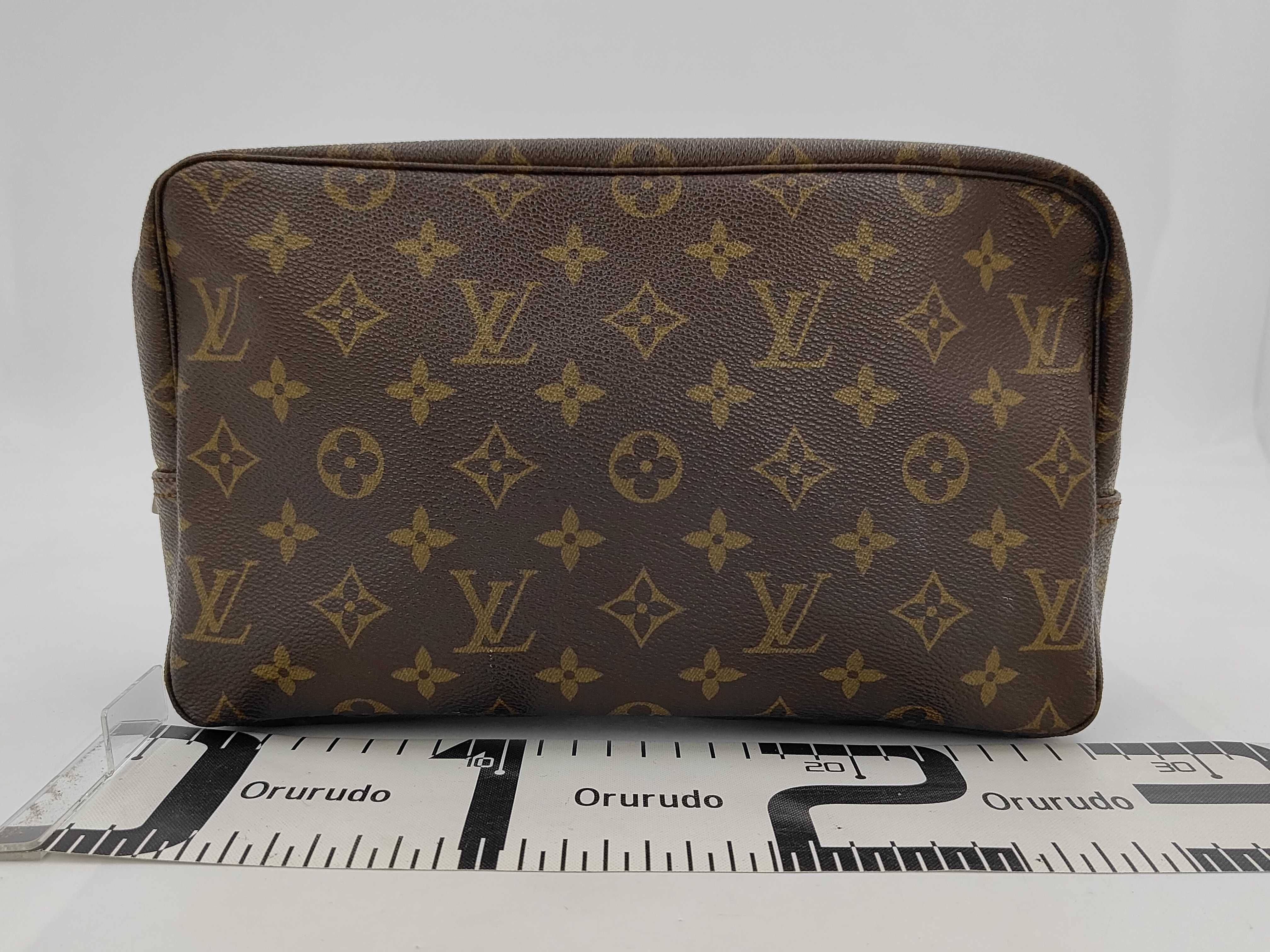 Monogram LV Pouch — view 2