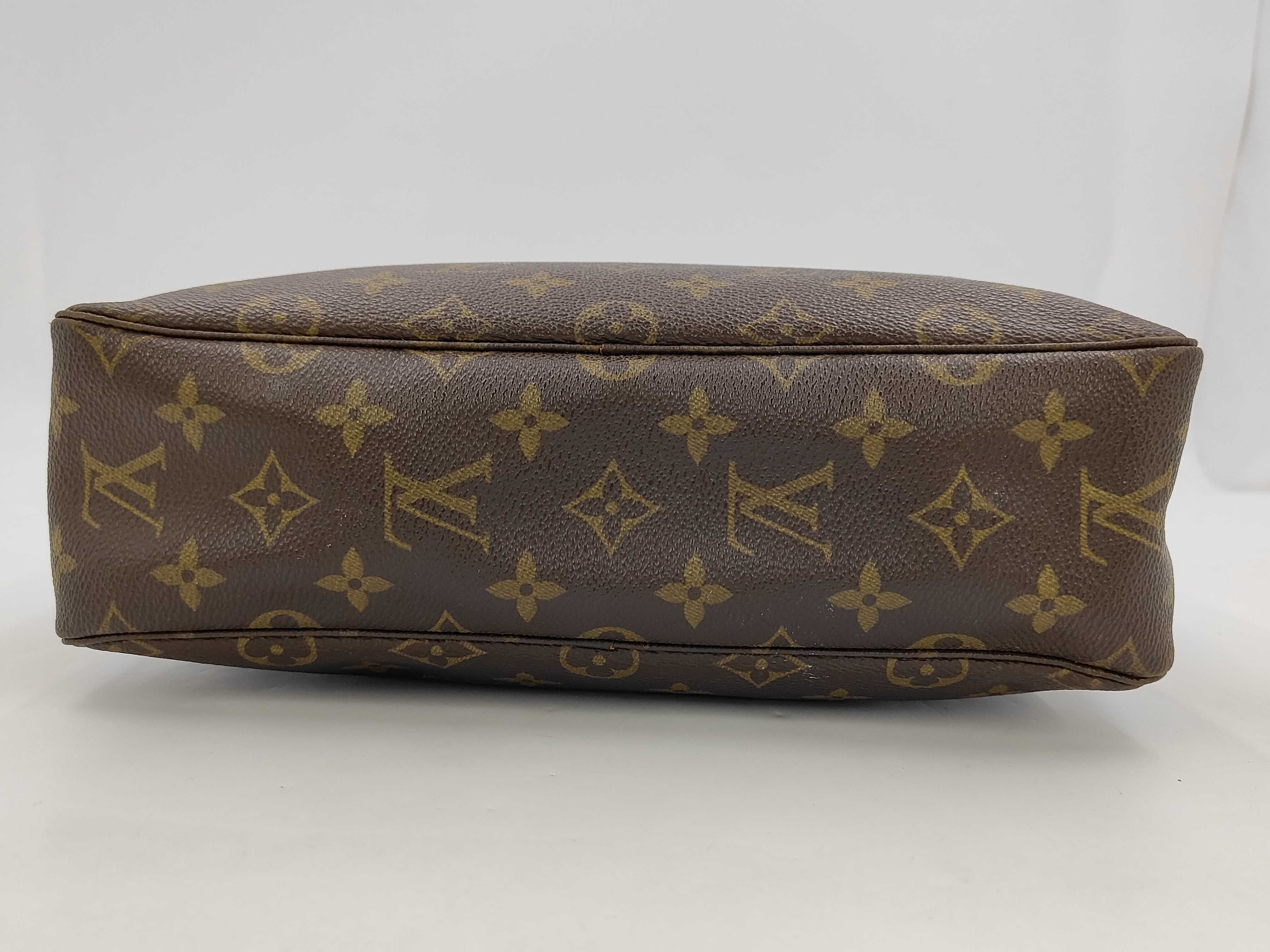 Monogram LV Pouch — view 3