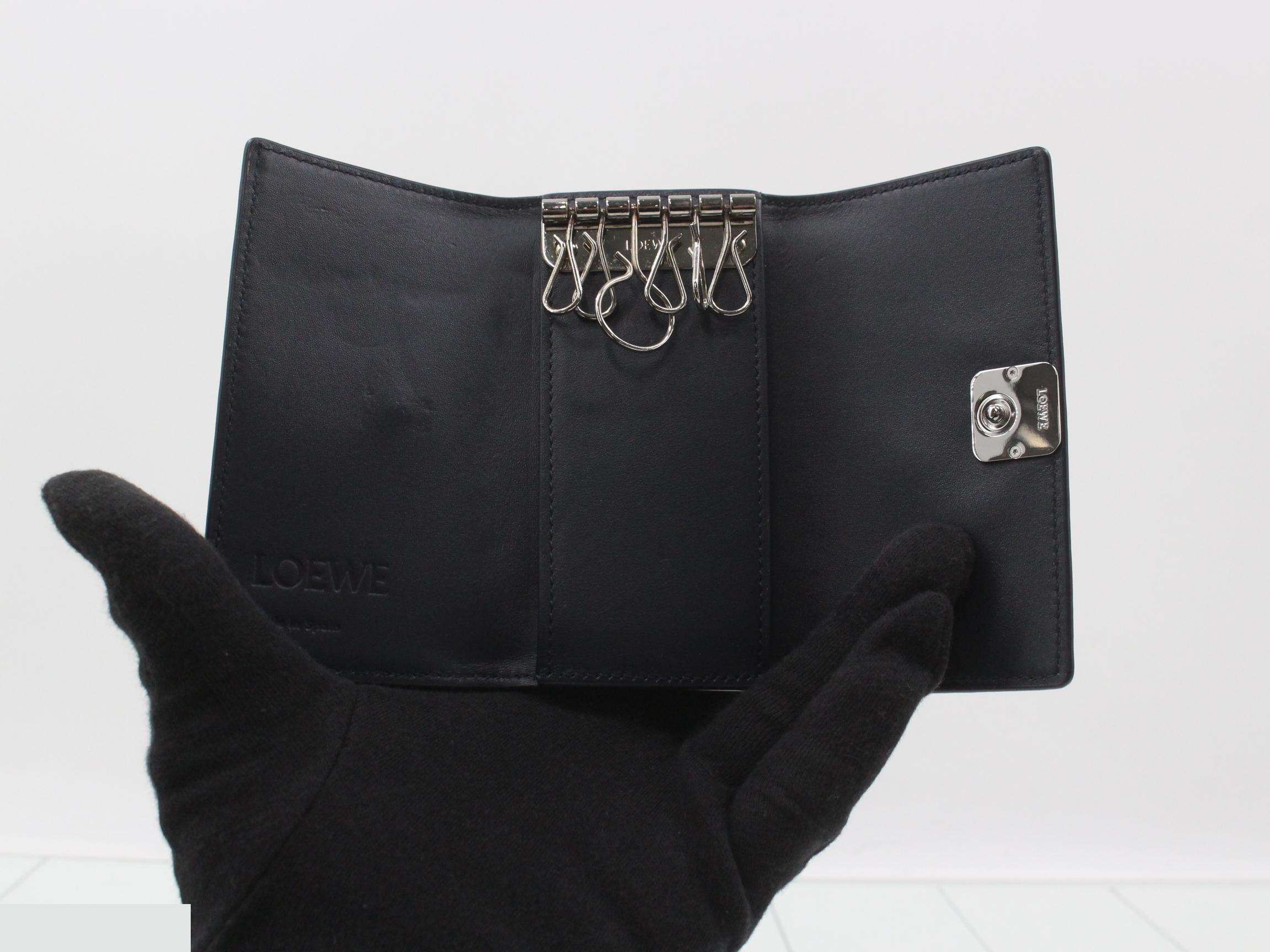 Six-key case, Anagram design, black, calfskin — view 4