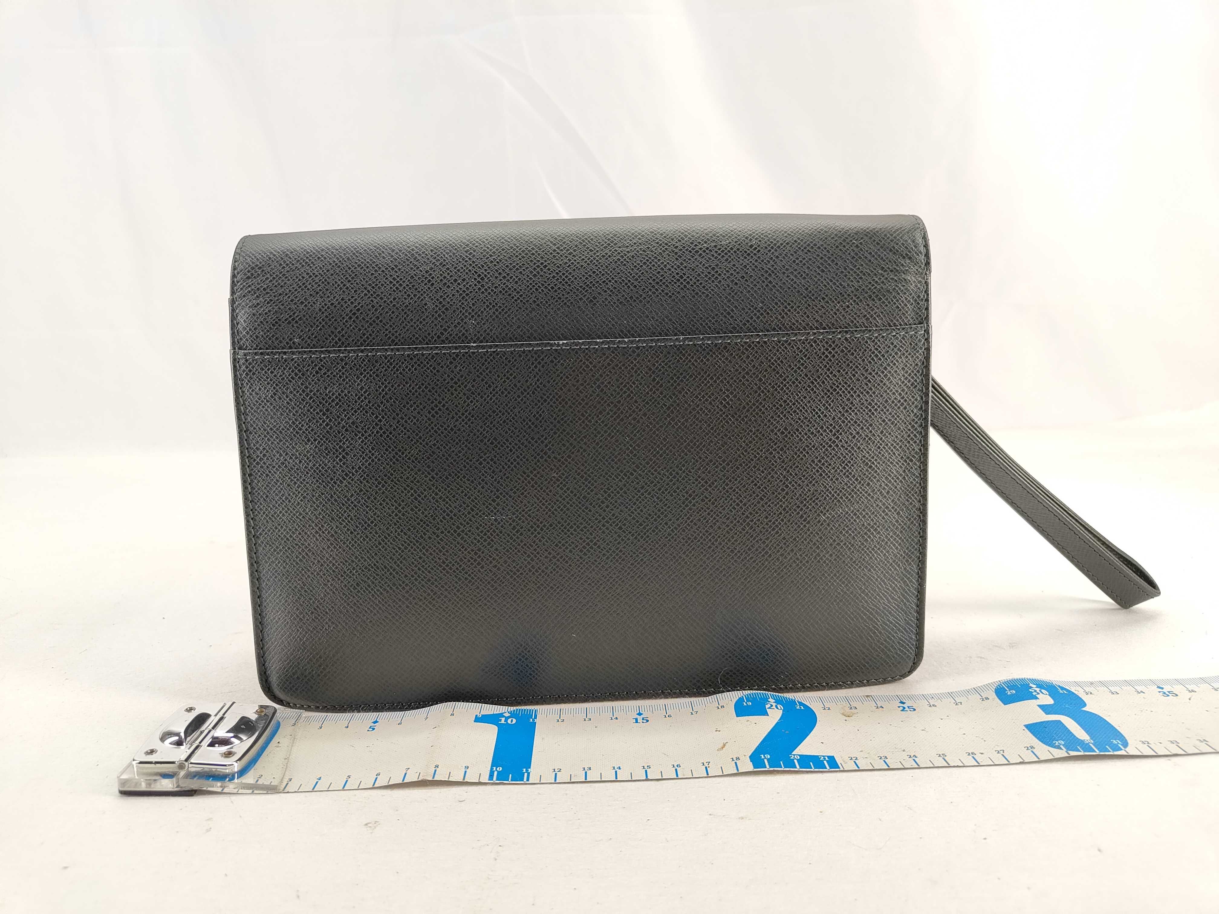 Taiga Epi Clutch SA0996 Second Bag — view 2