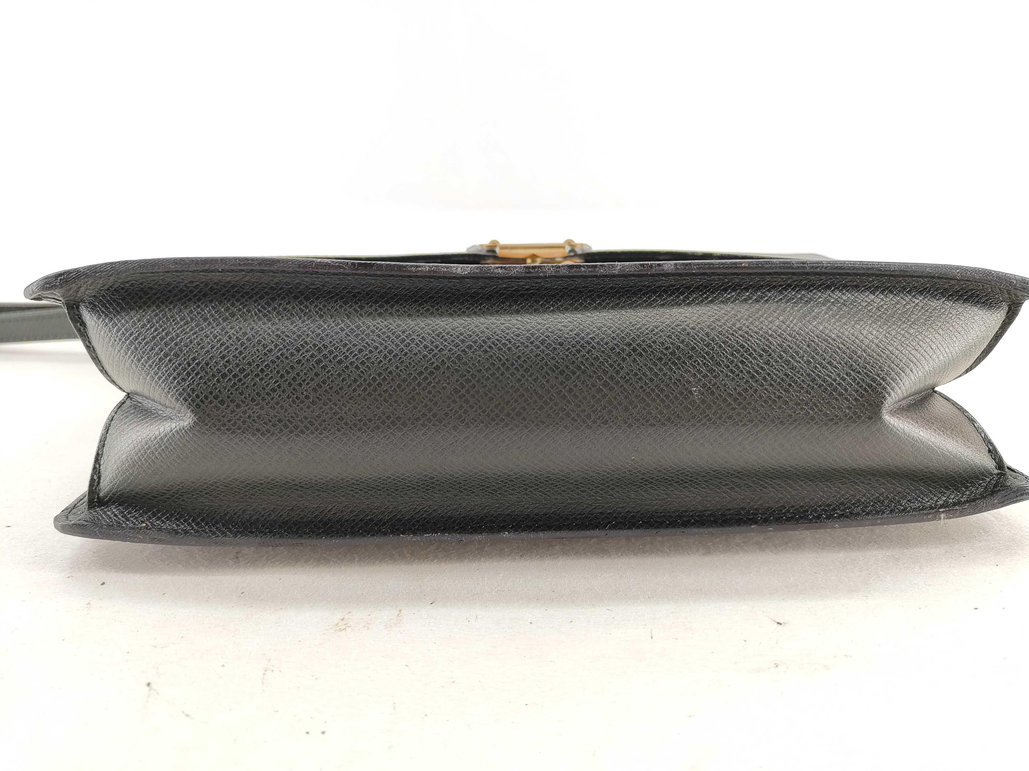 Taiga Epi Clutch SA0996 Second Bag — view 7