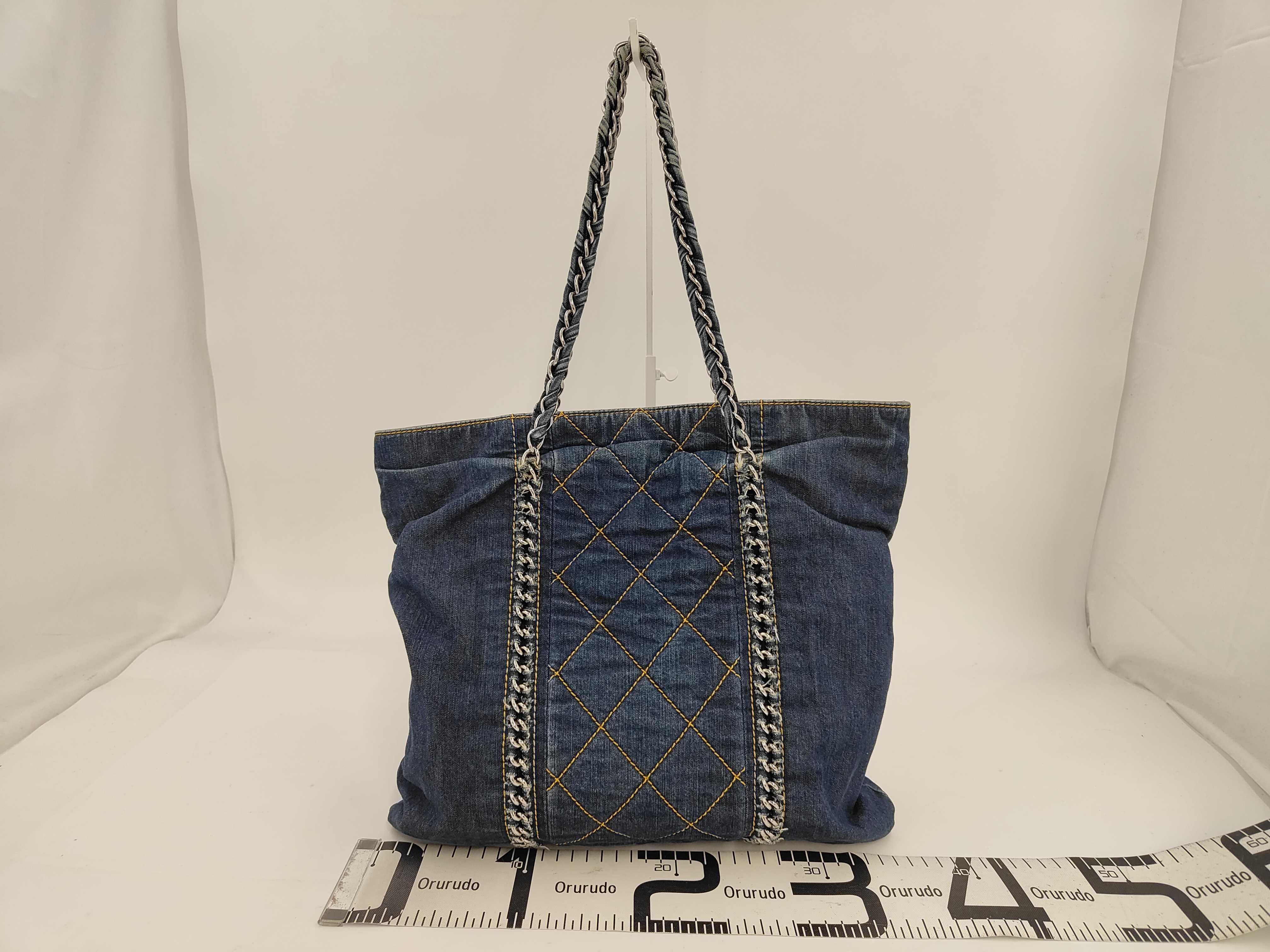 Luxury Chain Tote Bag — view 2