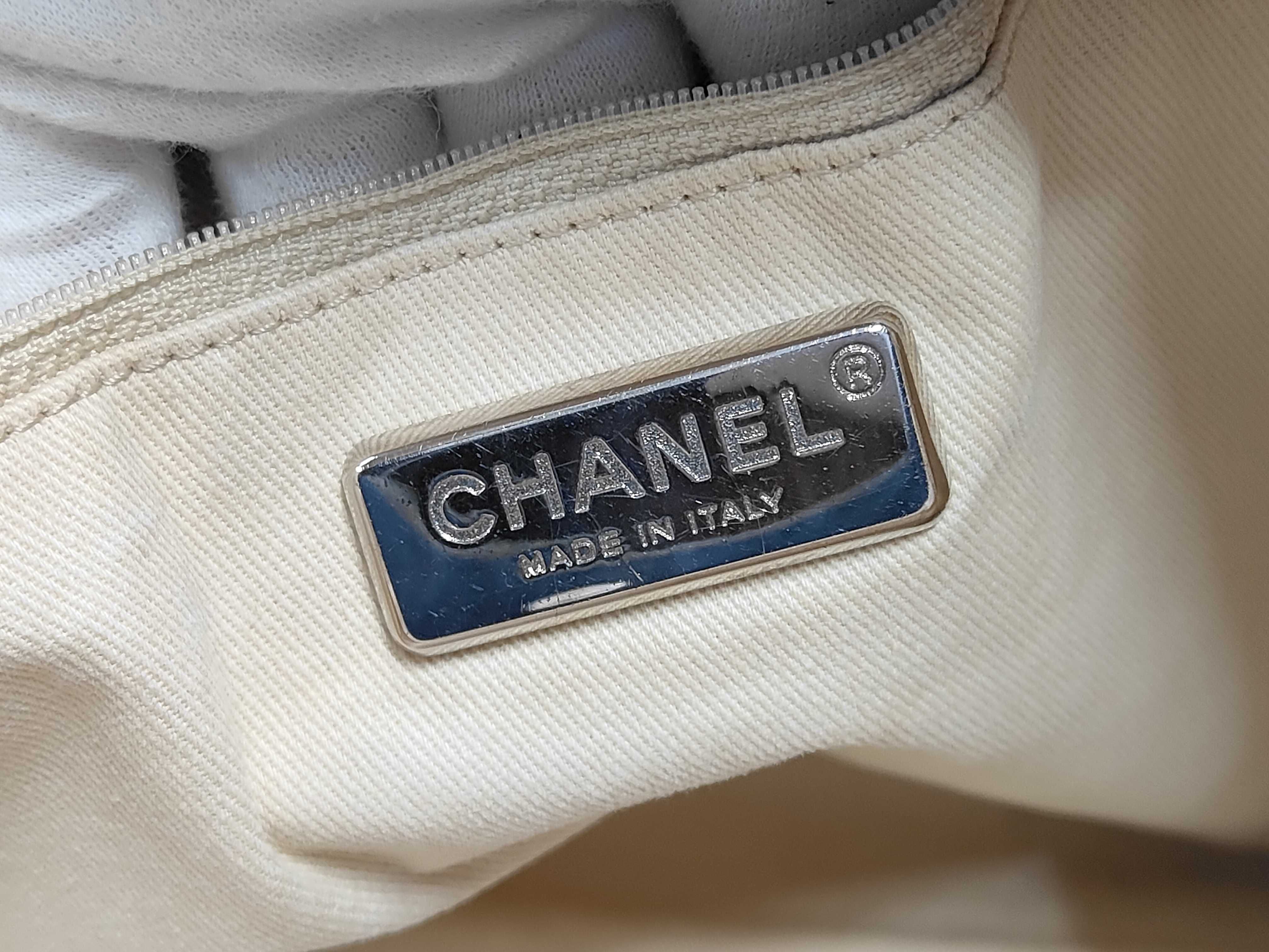 Luxury Chain Tote Bag — view 9