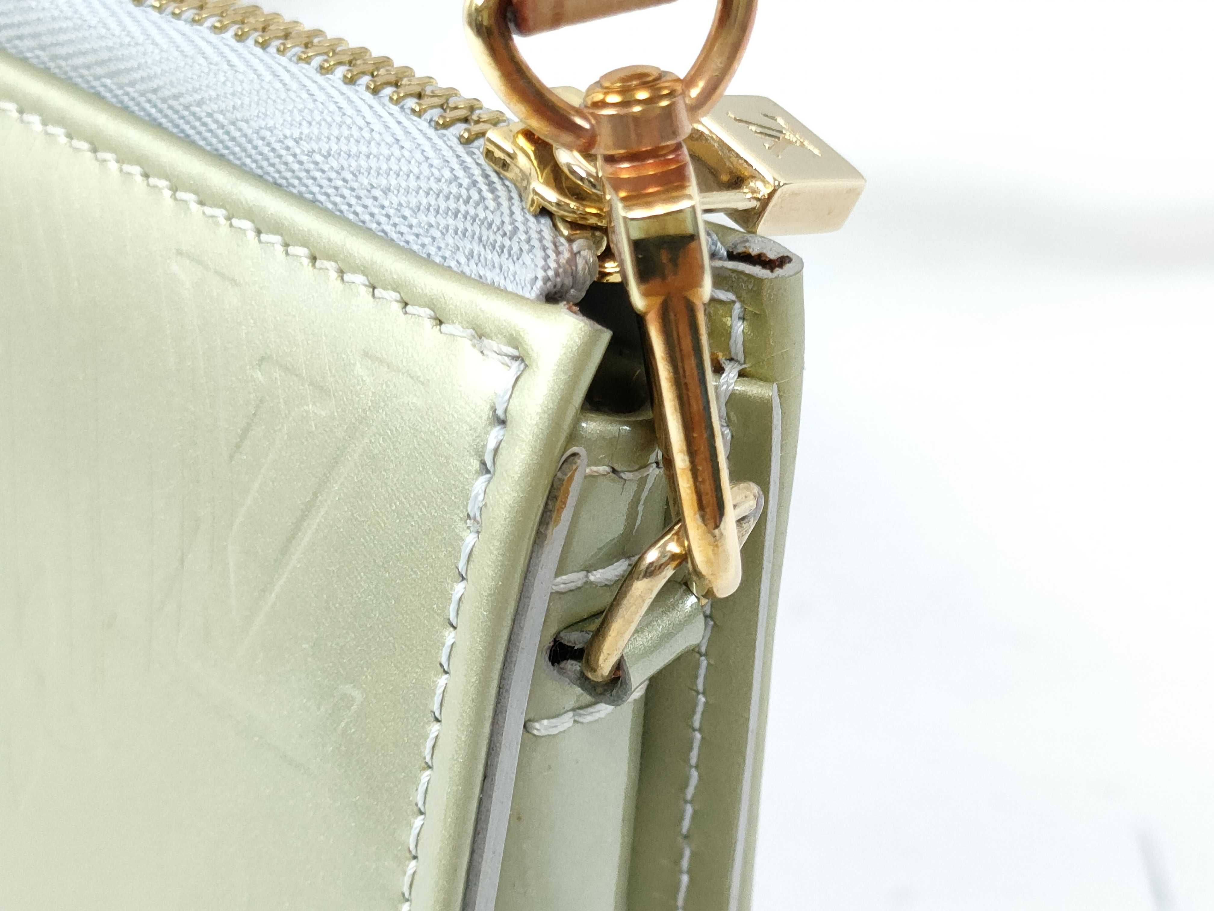 Vernis Louis Vuitton Green Monogram Vernis Lexington M91056 Handbag — view 7