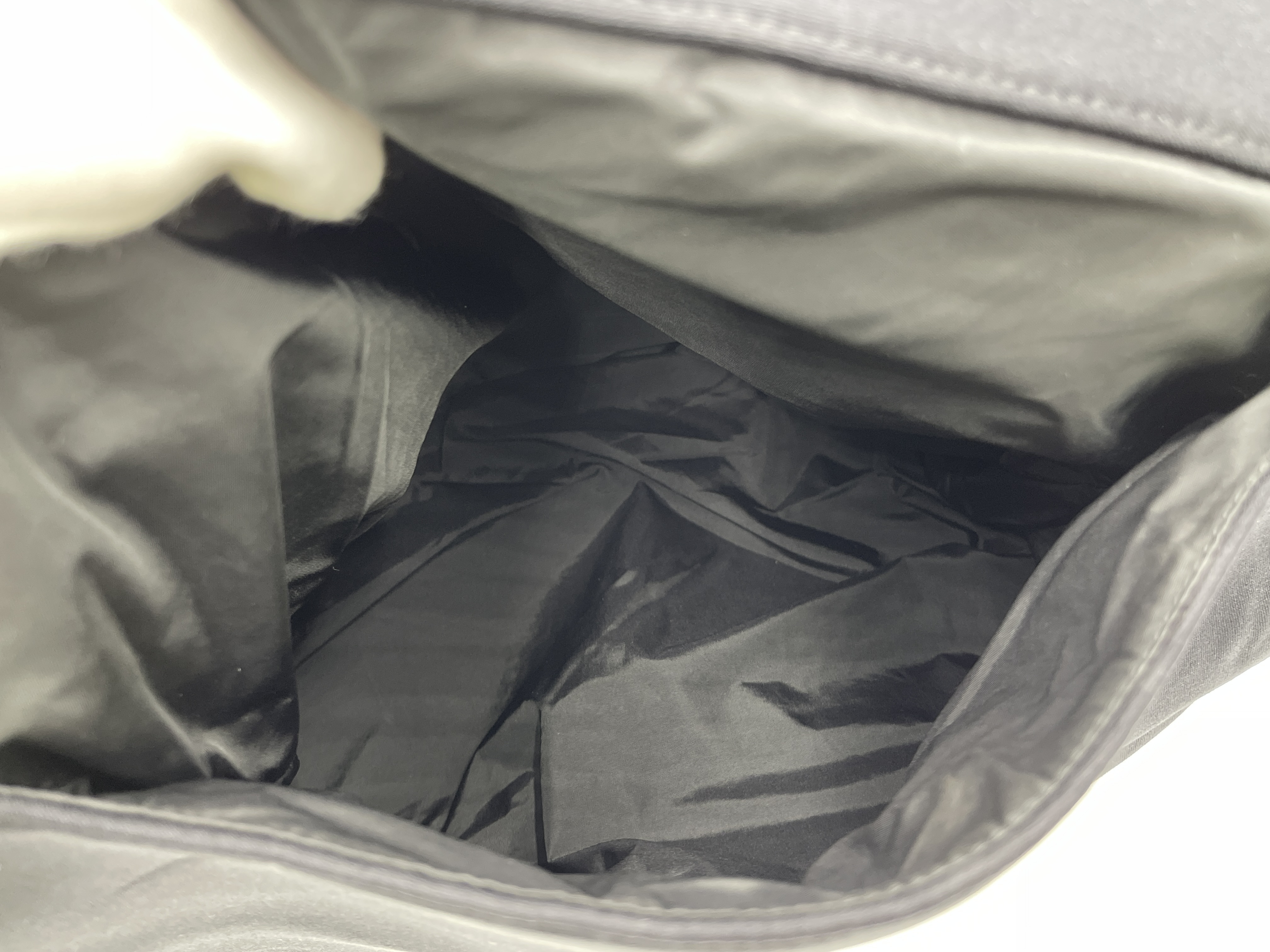 Sport Neoprene Shoulder Bag — view 8
