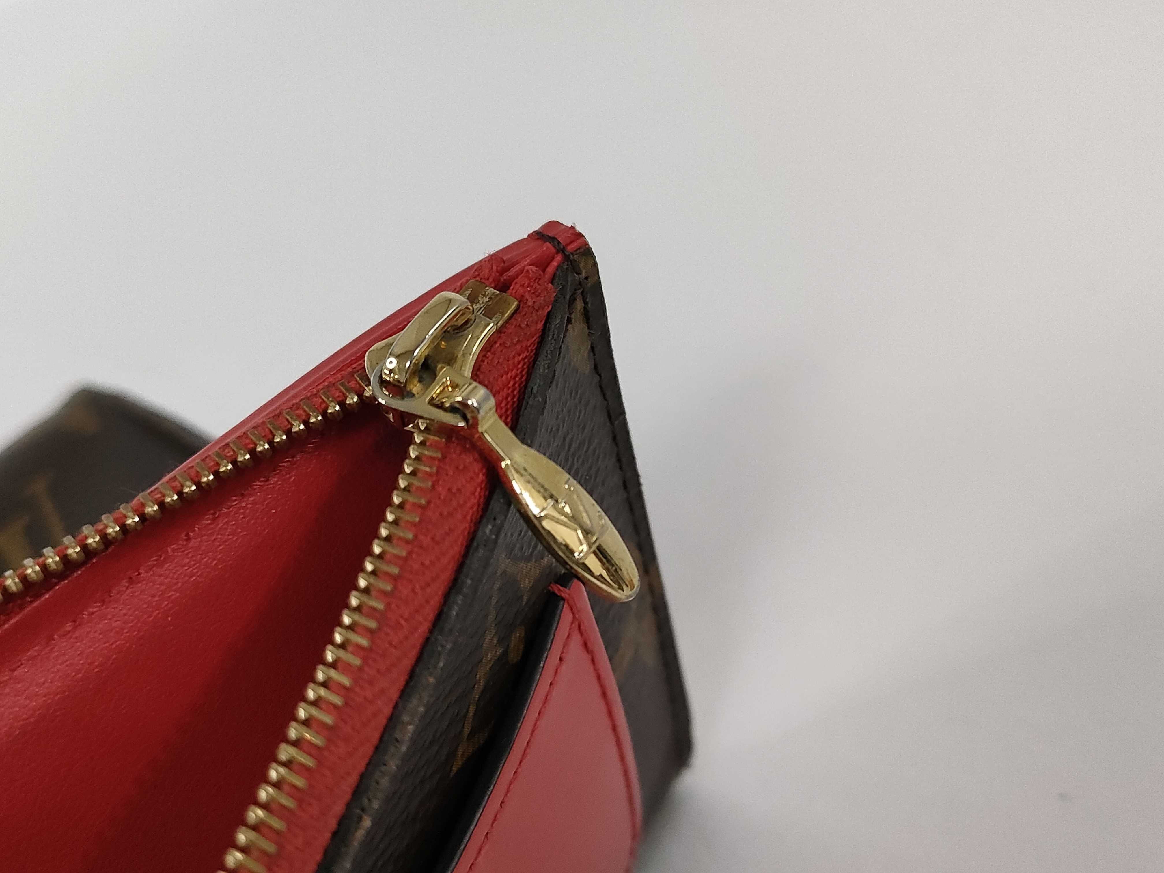 Monogram LV Wallet M62567 — view 11