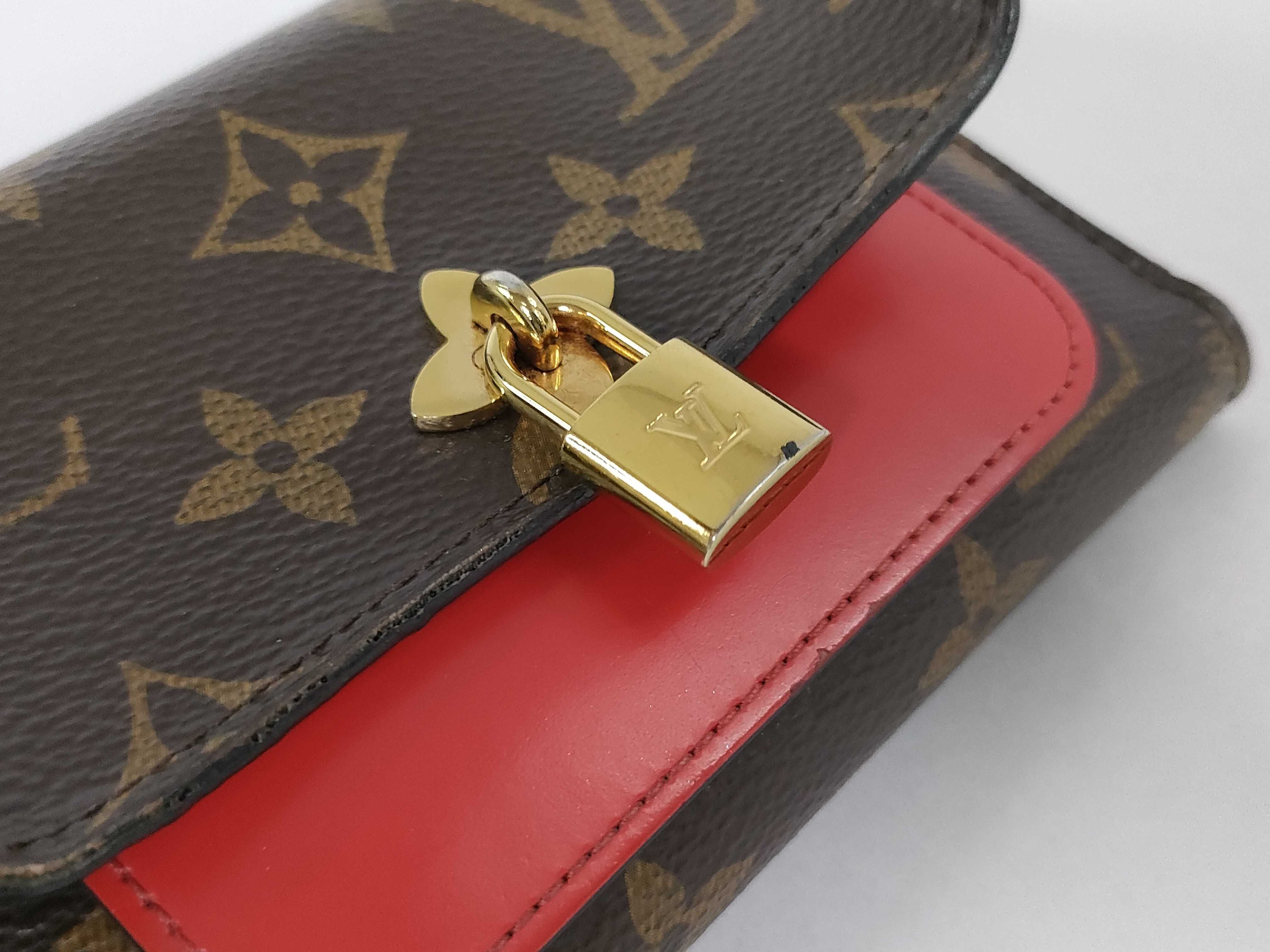 Monogram LV Wallet M62567 — view 15
