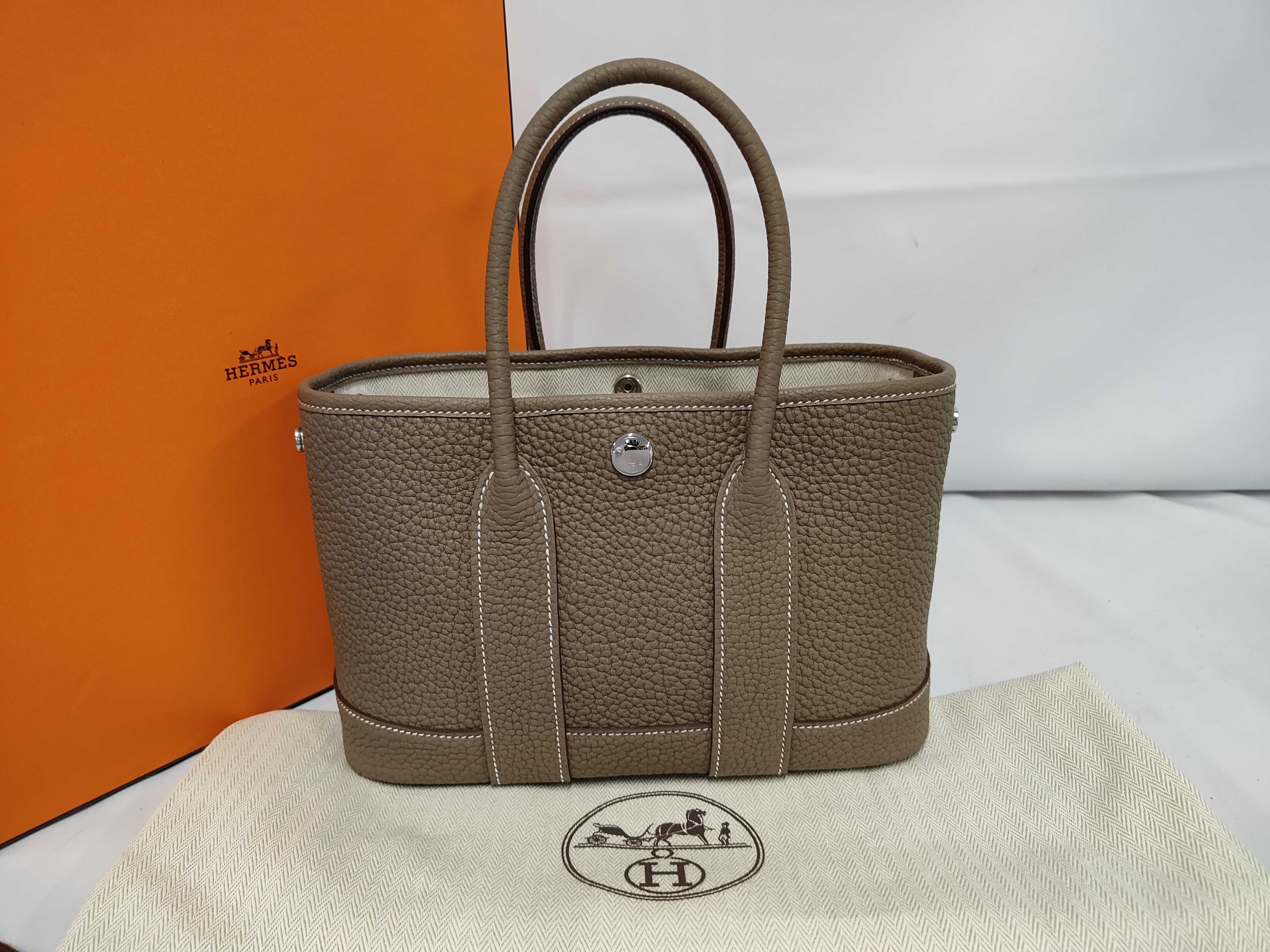 Neo Garden 23 Etoupe Togo Silver Hardware G AM 003 UH Tote Bag