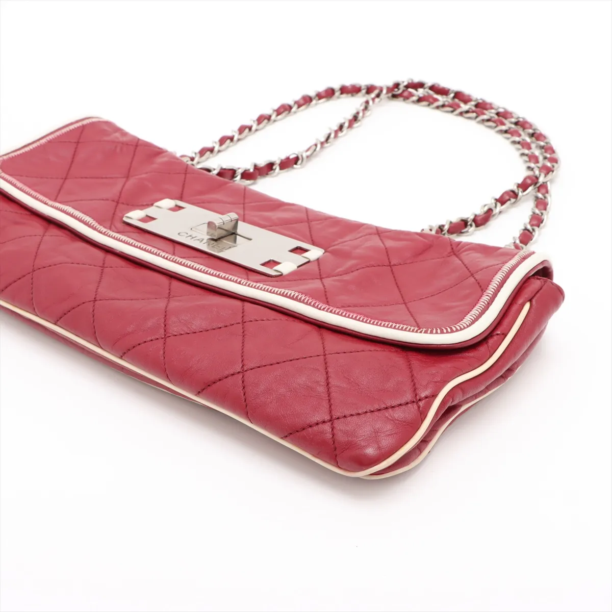2.55 Leather Chain Shoulder Bag Red Silver Hardware 12133409 No. 12 — view 3