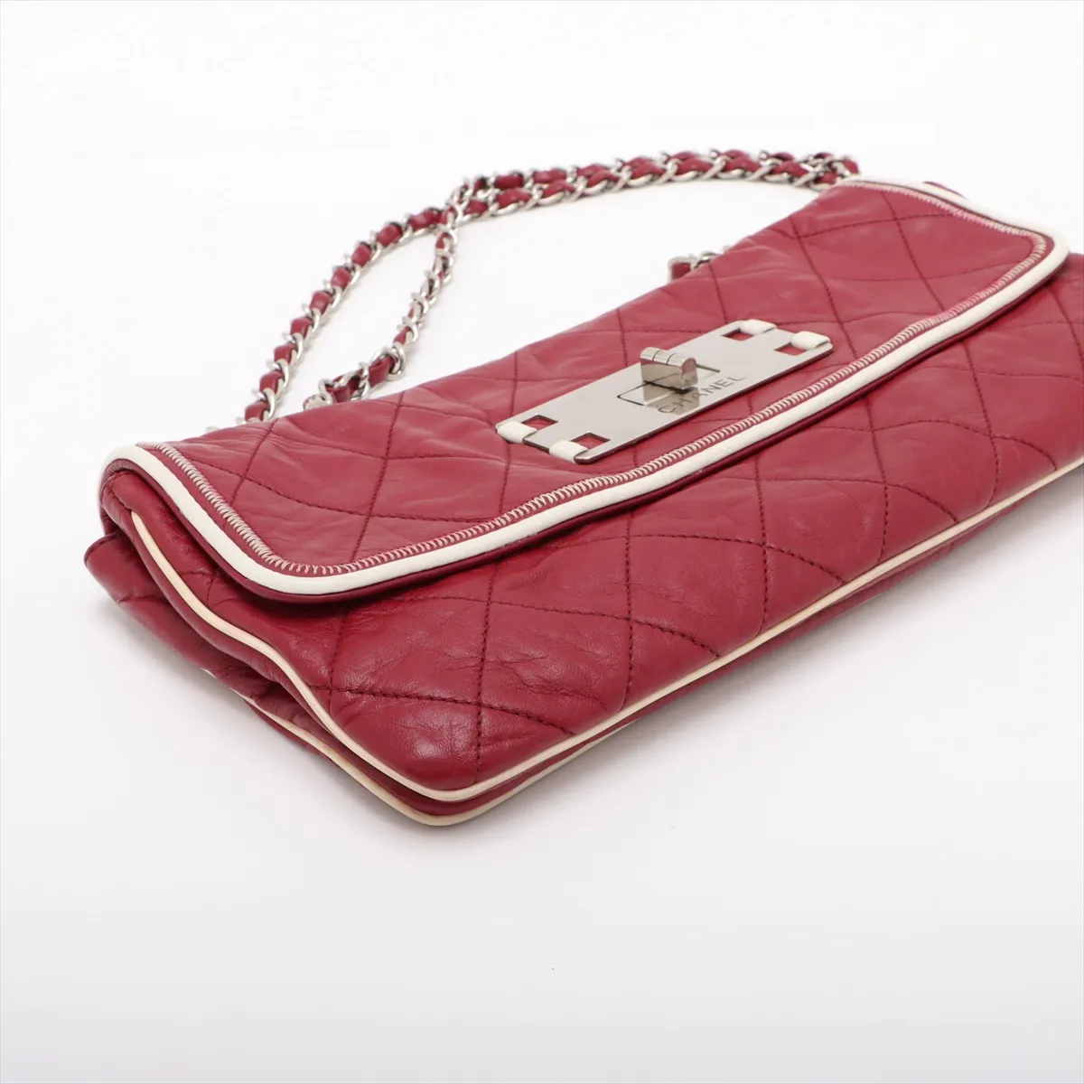 2.55 Leather Chain Shoulder Bag Red Silver Hardware 12133409 No. 12 — view 4