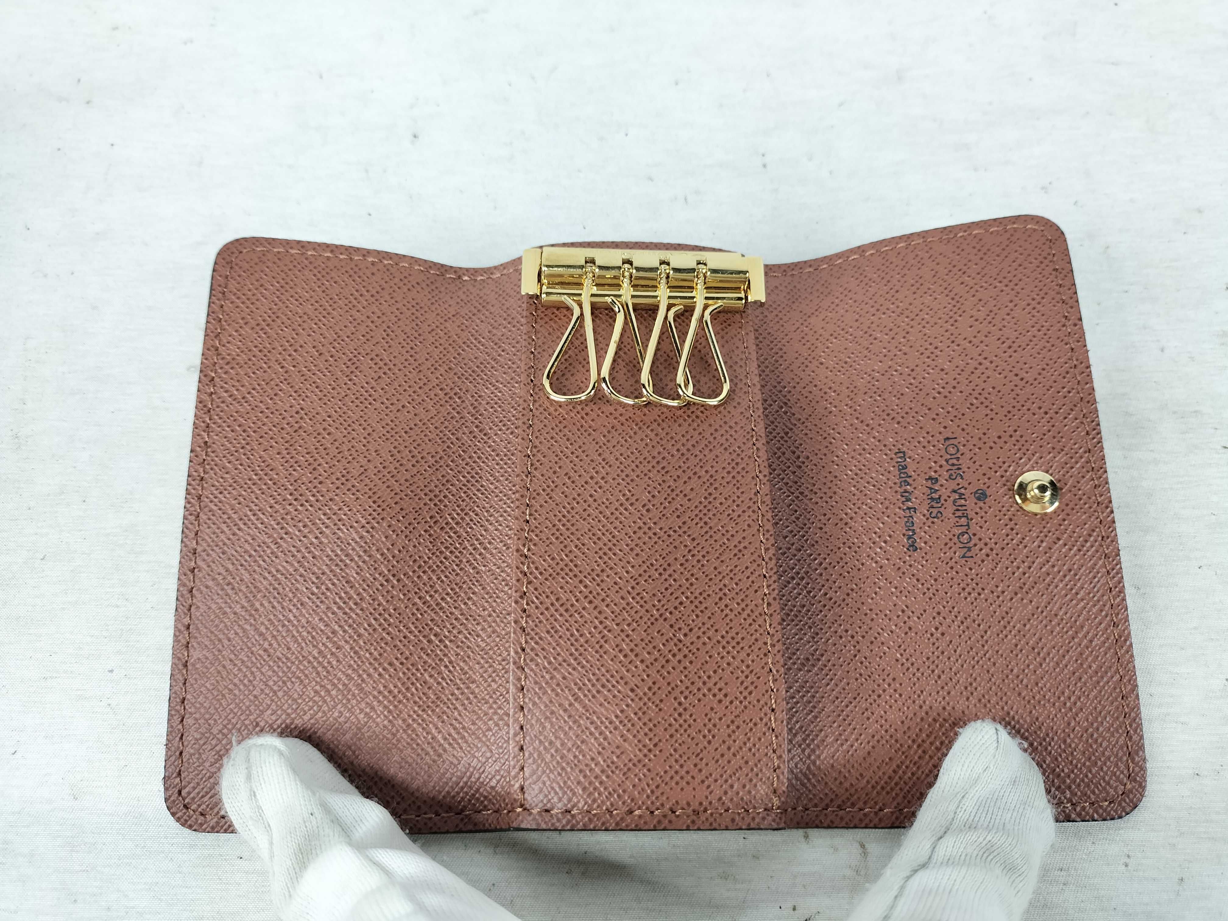 Monogram LV Multicles 4 Key Case — view 8