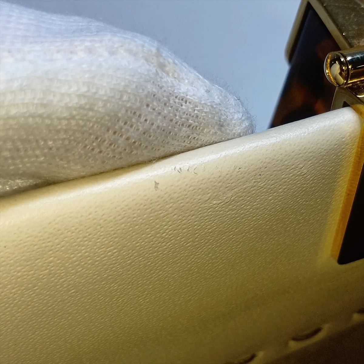 Sunshine Medium 8BH386 Leather 2-Way Handbag White — view 14