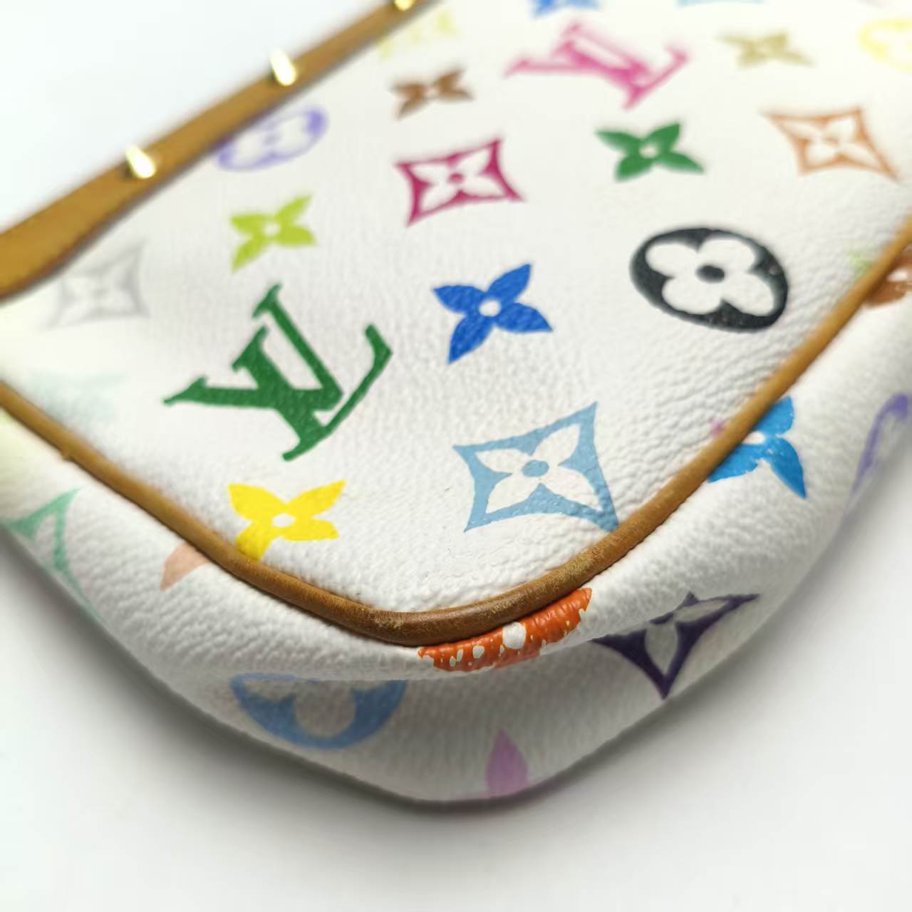 【*Shipped from: China*】LOUIS VUITTON Pochette Accessoires PU Handbag — view 3