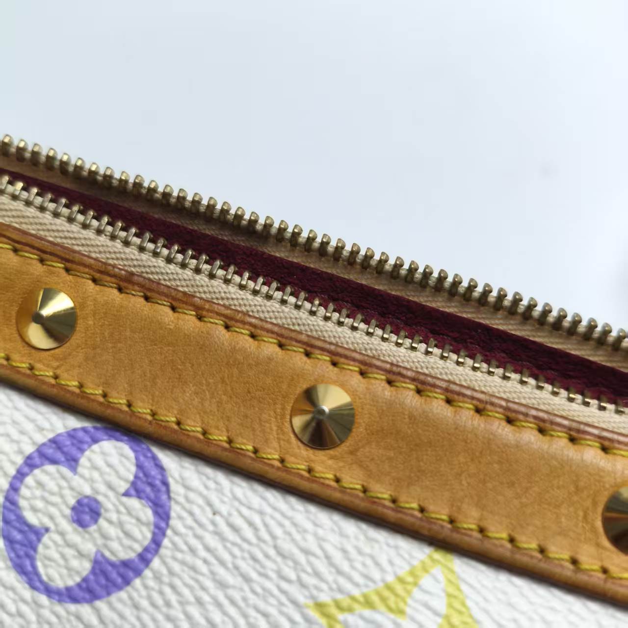 【*Shipped from: China*】LOUIS VUITTON Pochette Accessoires PU Handbag — view 7